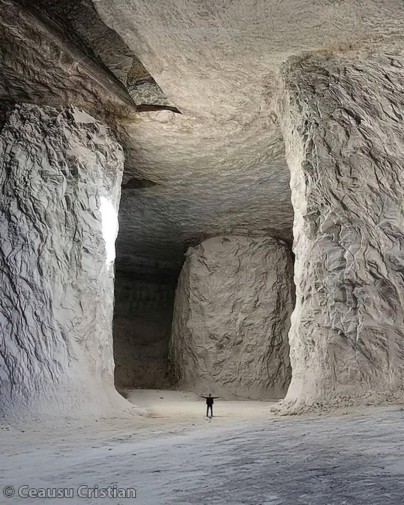 Secrets of the Ancients | The salt caves of Iran are a geological ...