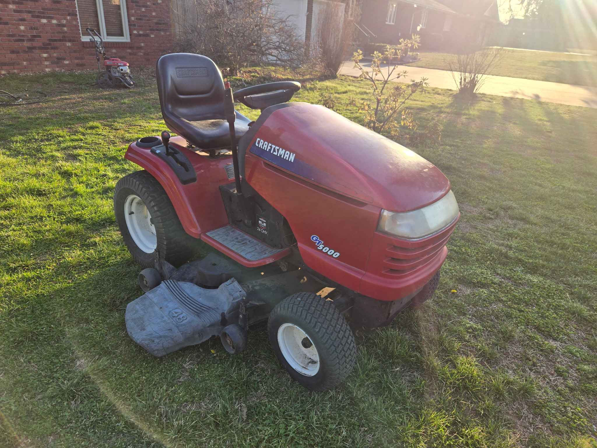 Craftsman GT5000 garden tractor - Lawn Mowers - Springfield, Missouri ...