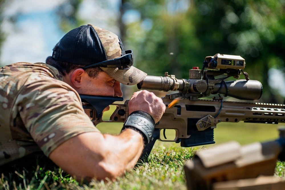 Special - U.S. Army Green Beret assigned to 3rd Special Forces Group ...