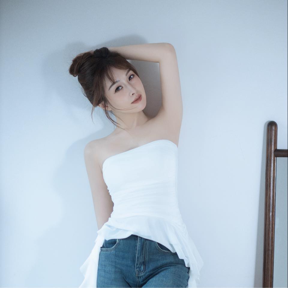 樂瞳 Cilla - 友人連環cap 圖󾰑以後她們都叫我阿蓮了。。。󾌺你們有看到我最後一面嗎?󾌹 #為食神探 #小蓮 #鹹魚妹 #驚嚇場面 ...
