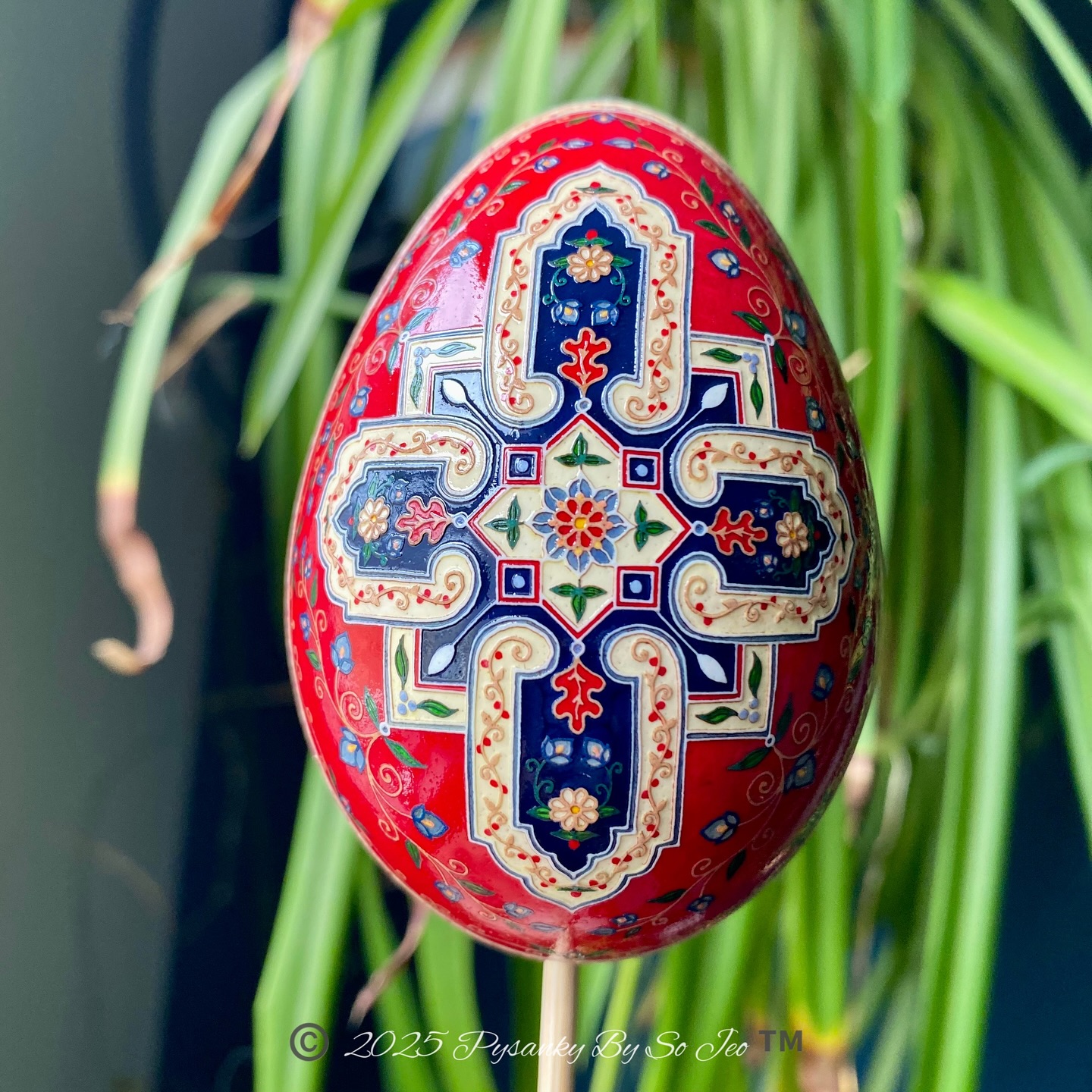 Pysanky By So Jeo : The Fine Art Of Batik Eggs
