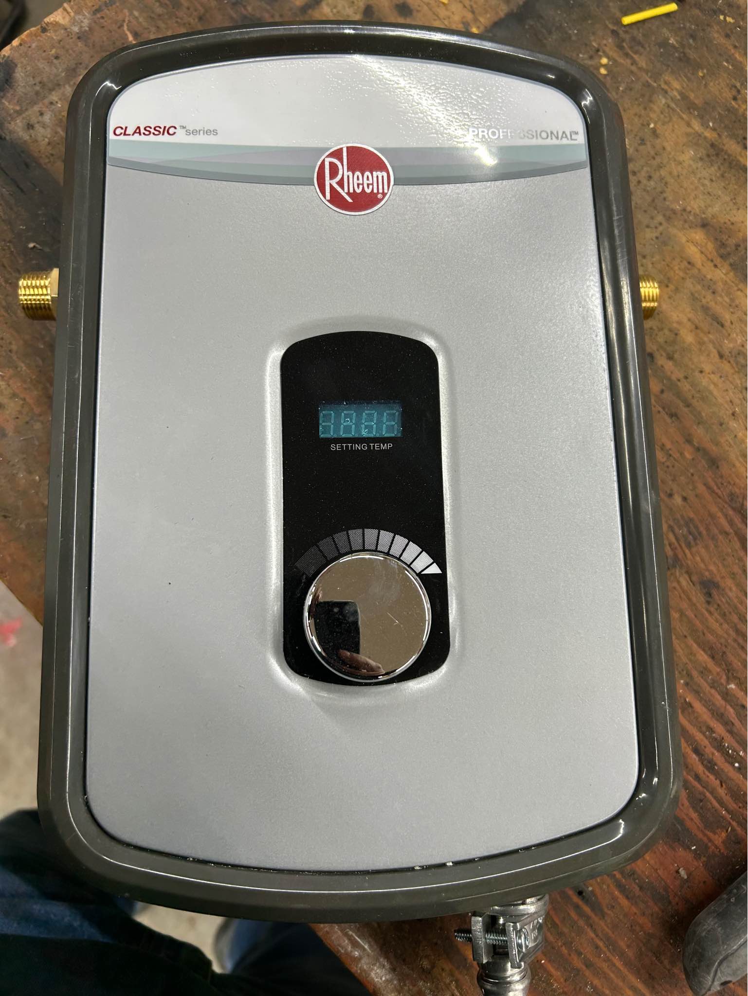 Water heater Tankless - Space Heaters - Sechelt, British Columbia ...