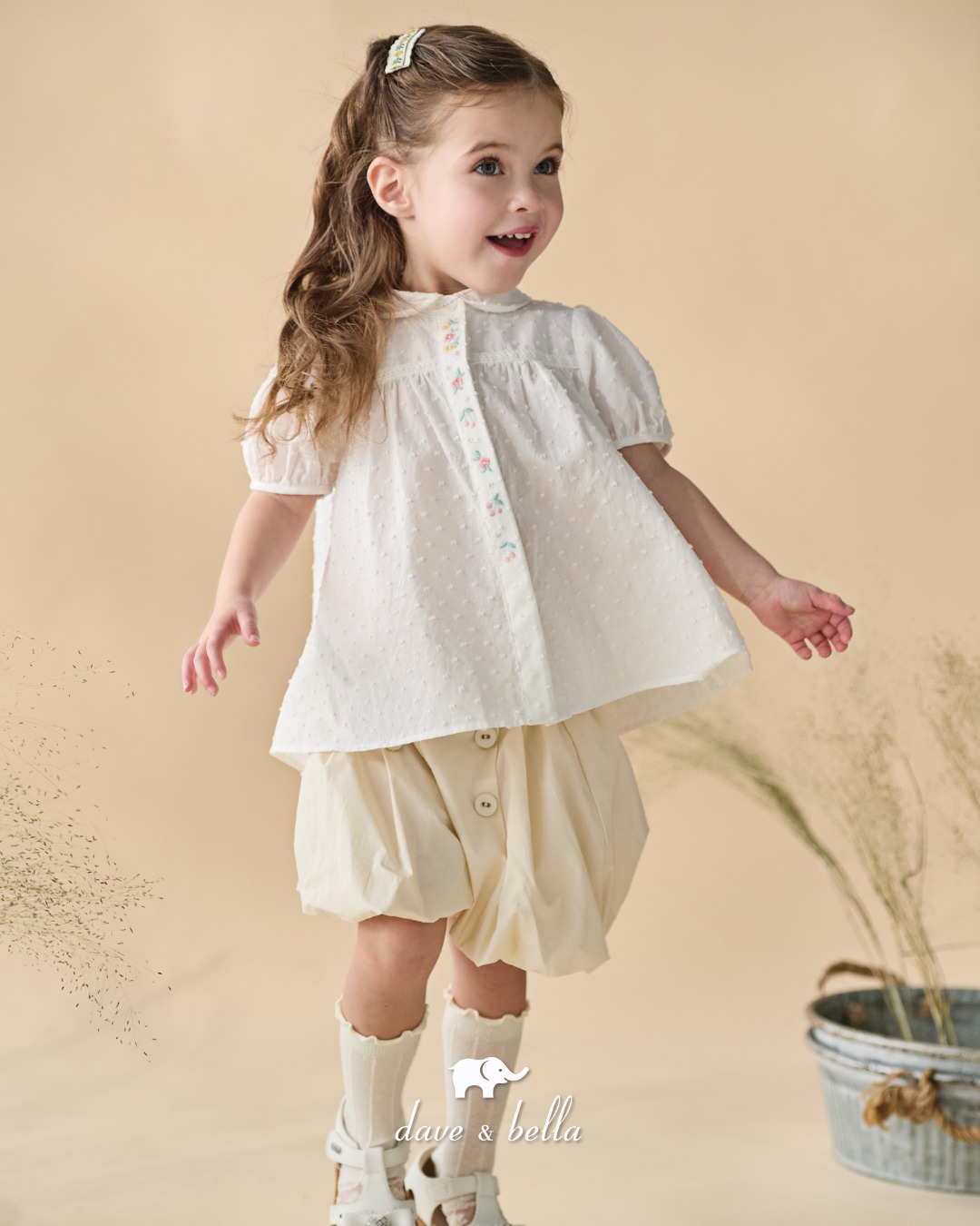 open lace back dress Amazon.com: DAVE&BELLA Baby Girl Smocked Dress Long Sleeve Floral Print  Sundress with Bag Princess Dress Toddler Cotton Playwear Outfits: Clothing,  Shoes & Jewelry