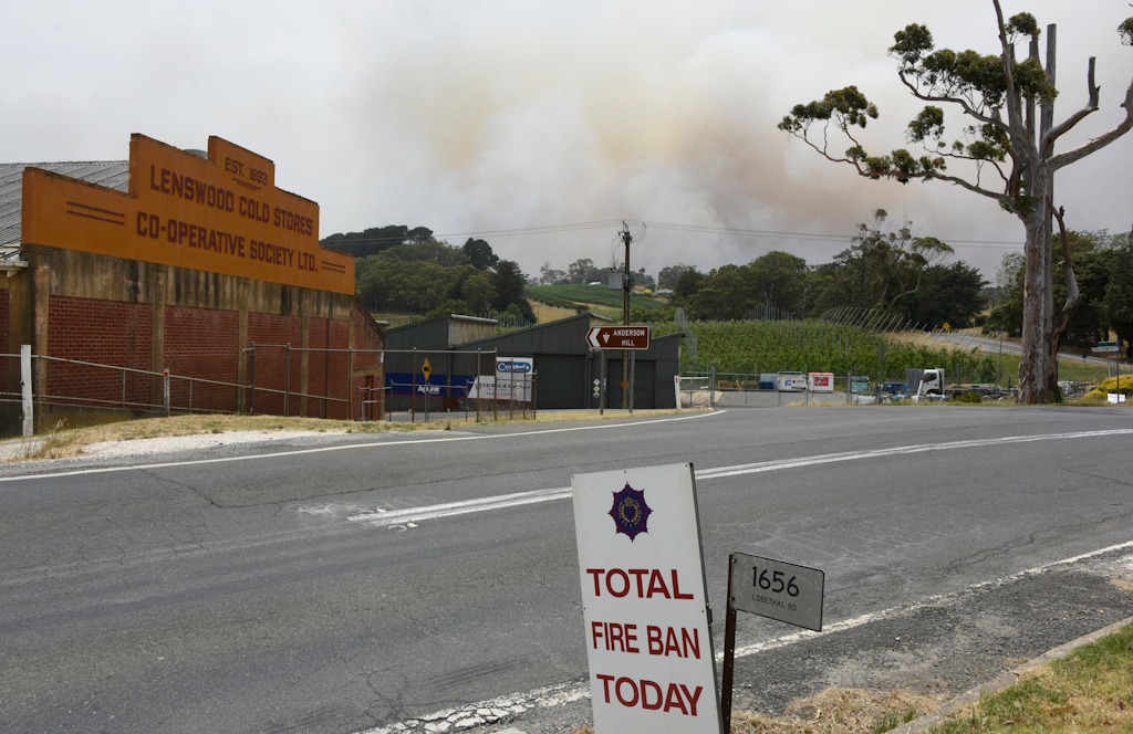 SA - The view from Lenswood fire station - Photo from CFS Promotions ...
