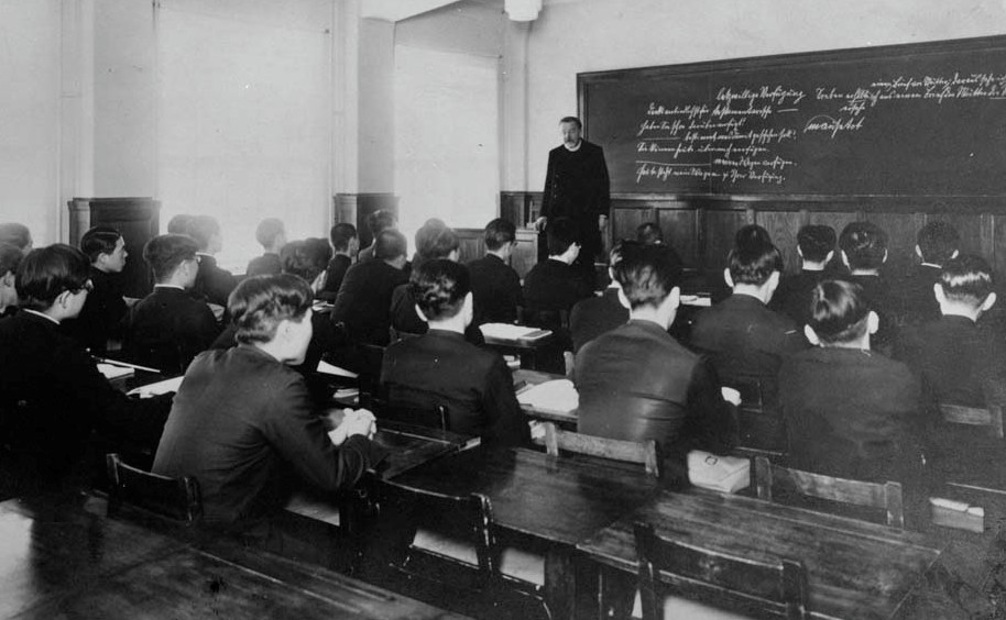 Sophia Chronicle since 1913】 11月1日は上智大学の創立記念日です