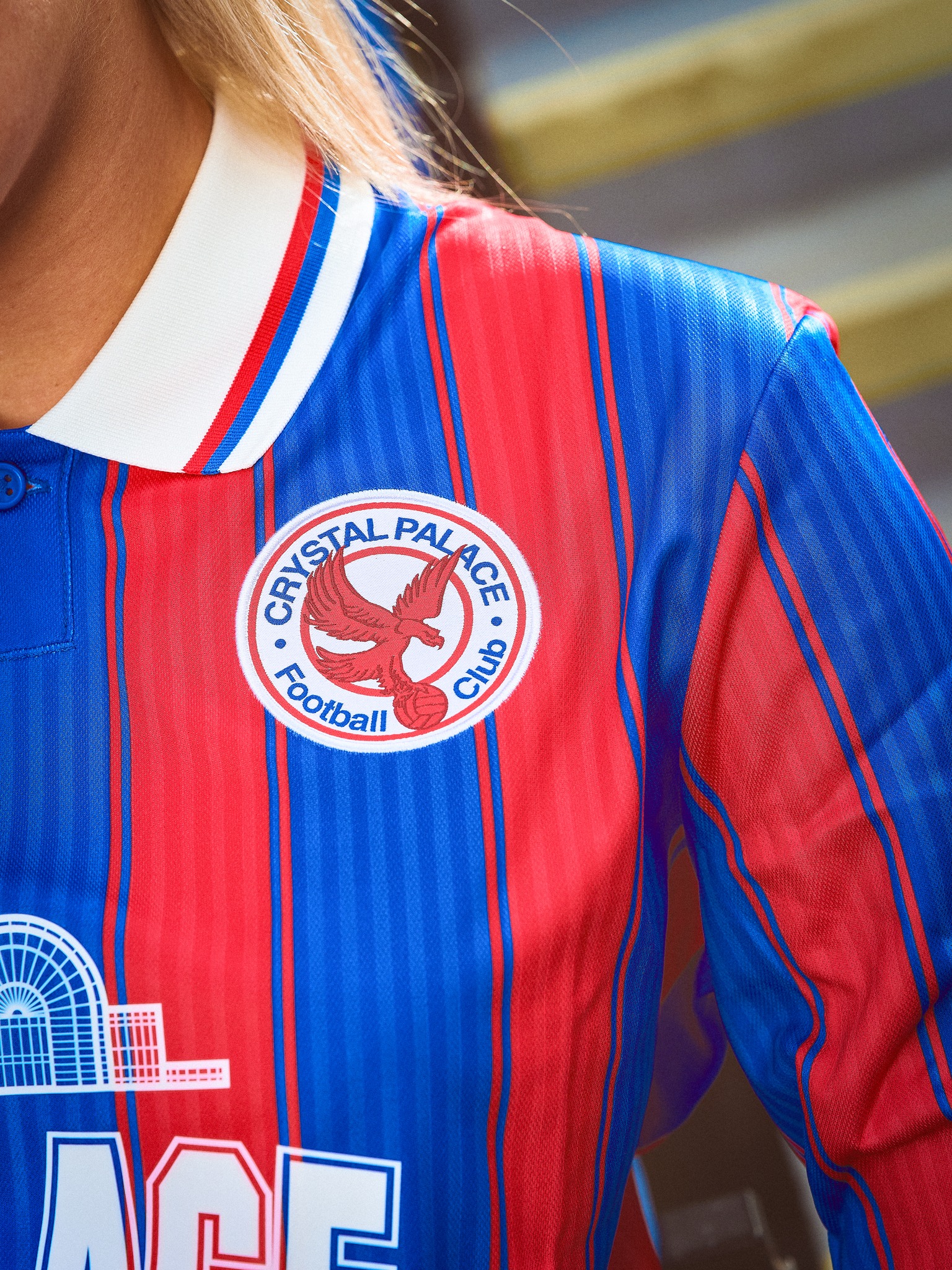 Crystal Palace 長袖シャツ 赤青ストライプ 𝑩𝒂𝒄𝒌 𝒕𝒐 𝒕𝒉𝒆 𝟗𝟎𝒔 ⏳ Introducing a special Crystal