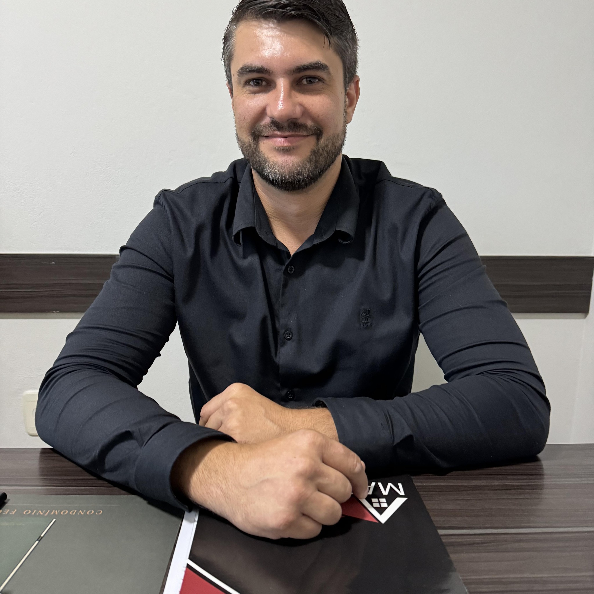 Cesar Augusto... - Cesar Augusto Ramos /corretor plantão