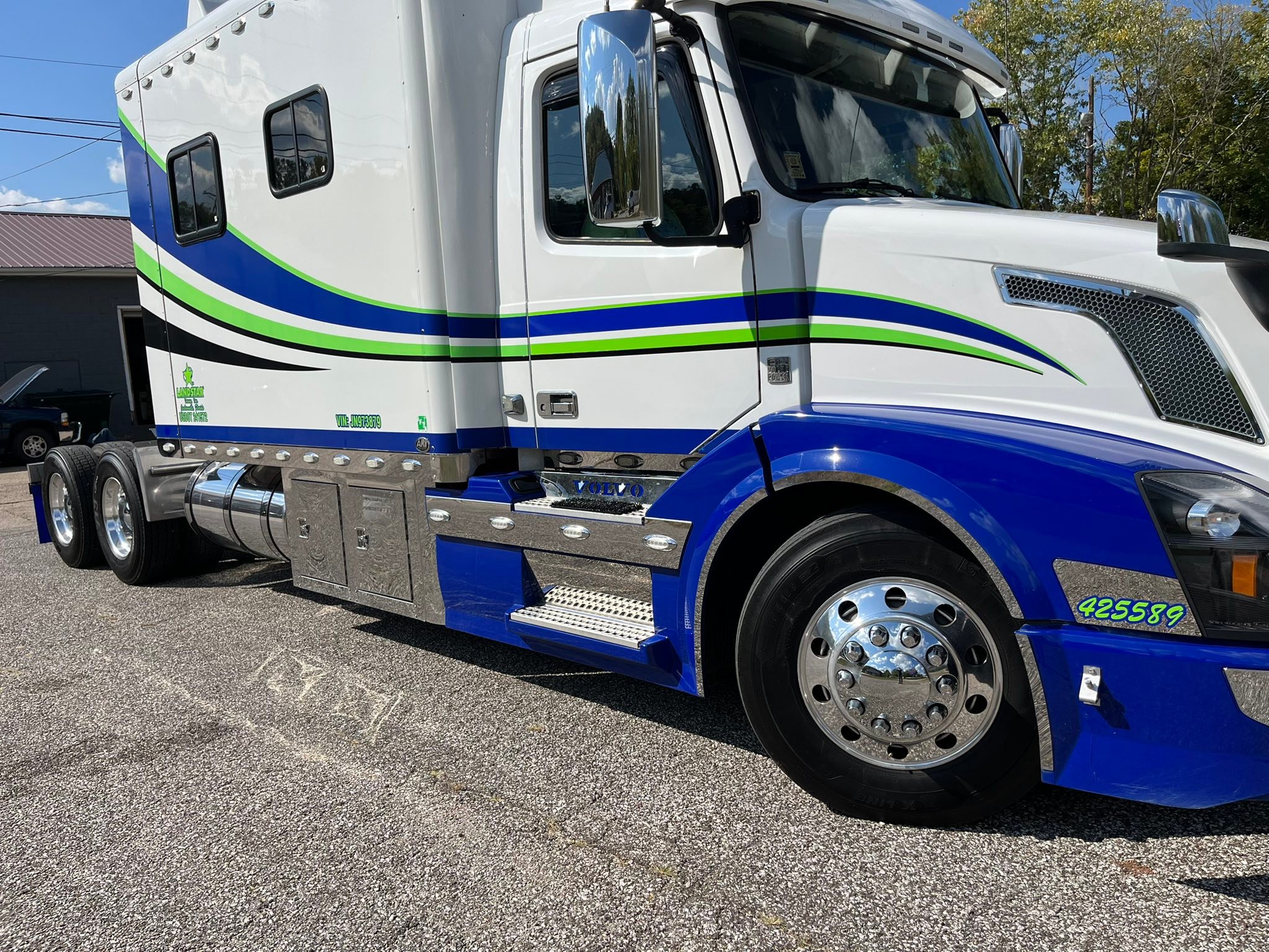 🚗 Let Custom Detail Pimp Your Ride!... - Custom Detail of WV | Facebook
