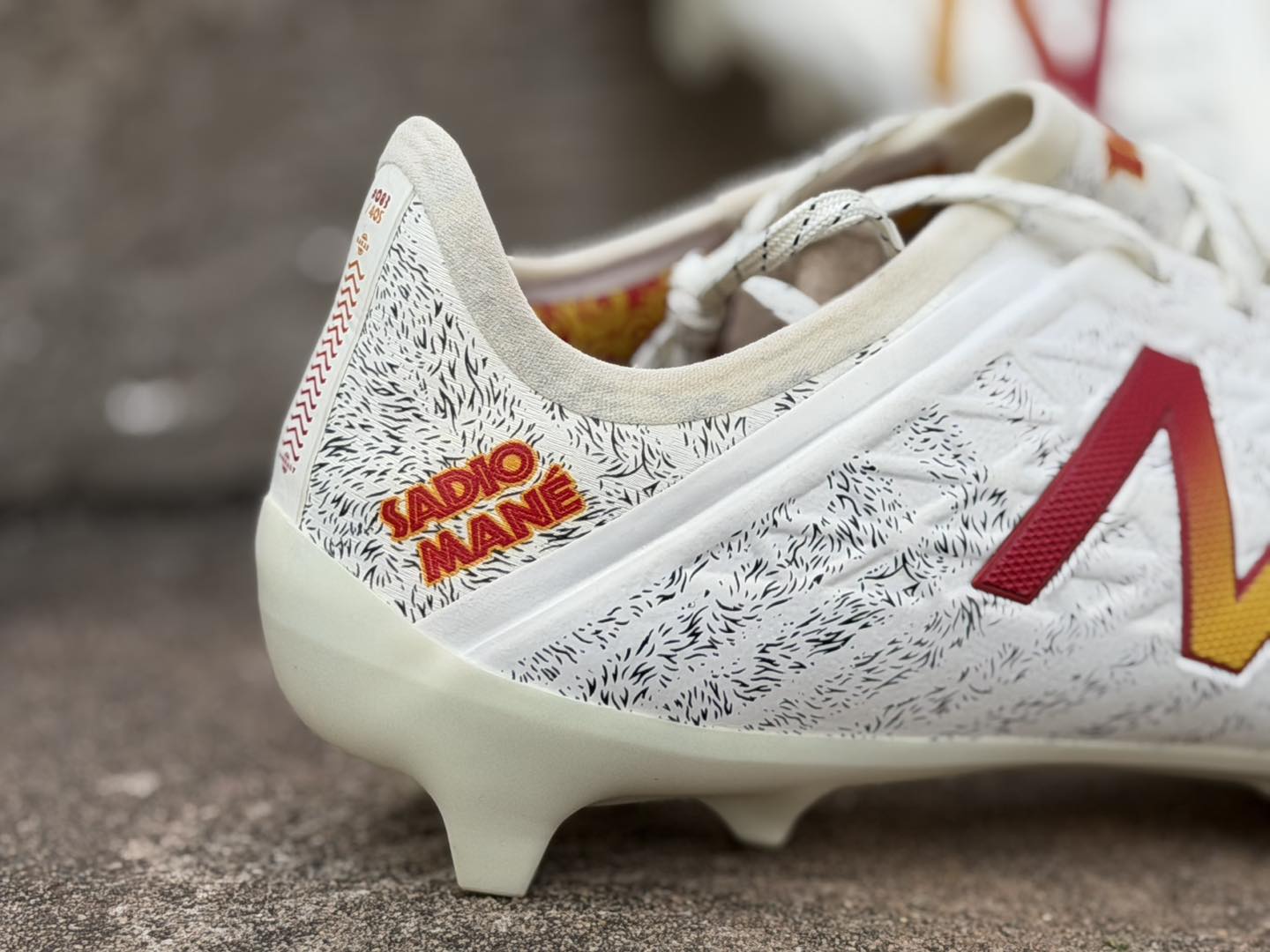 FURON V4 SADIO MANE 26.5 レア FURON V4 SADIO mane 26.5 レア-rate Sadio Mané EA FC 26 - 83