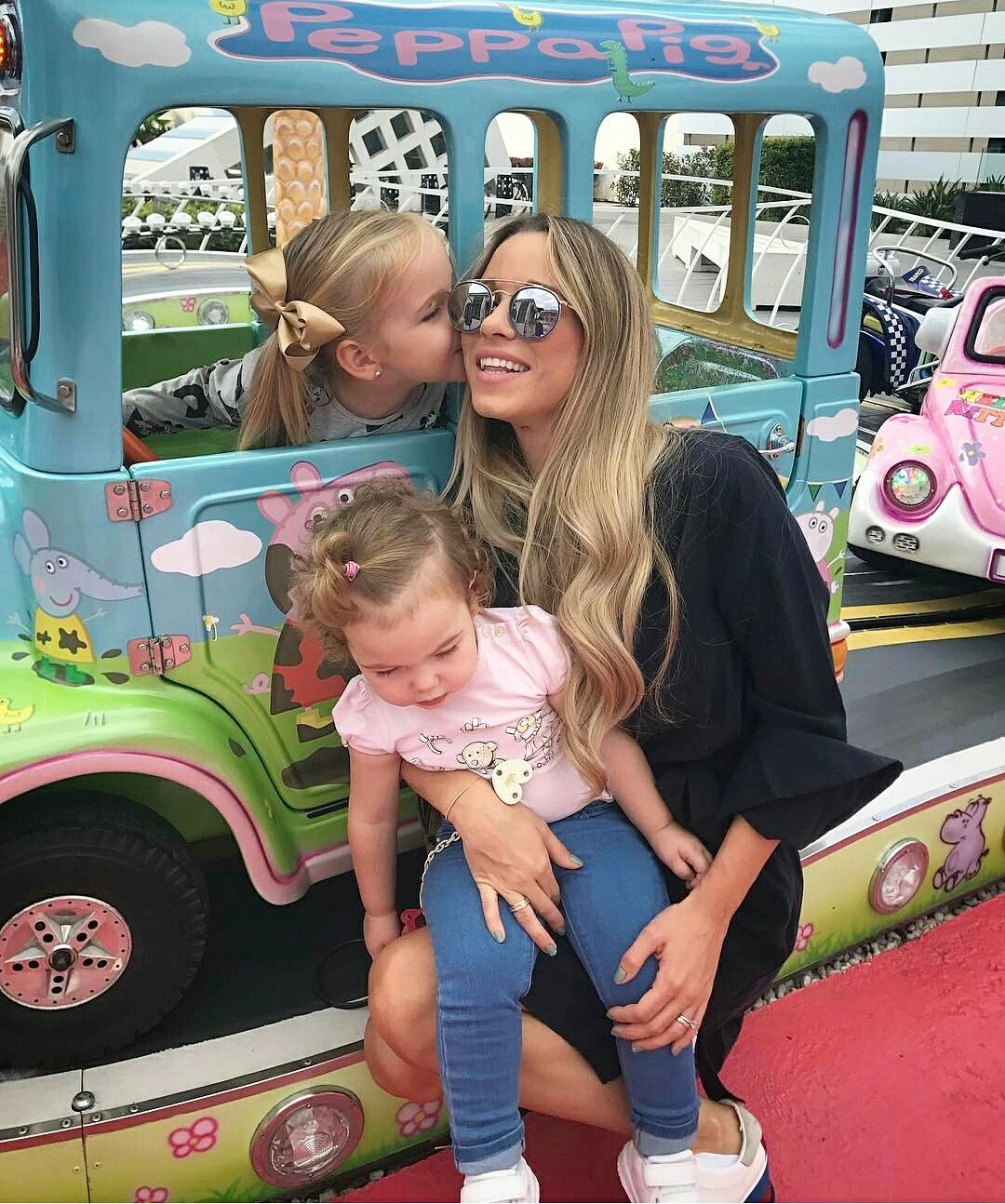 Footballers Wags Kids Raquel Mauri With Althea And Adara Rakitic Ivan Rakitic Fc Barcelona Pic Raquel Mauri Facebook