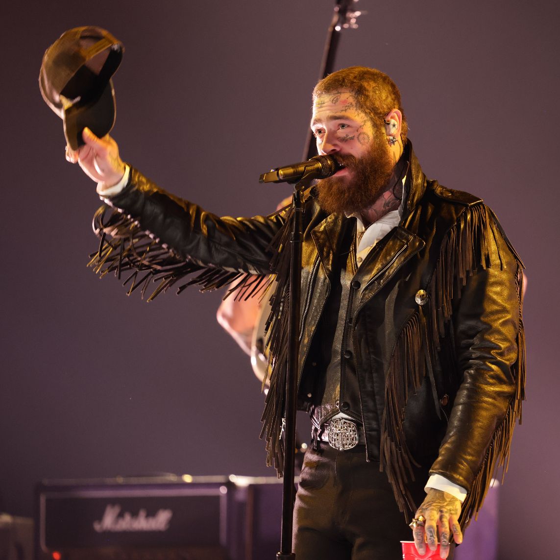 Esquire - Watch Post Malone and Slash pay tribute to Ozzy Osbourne at ...