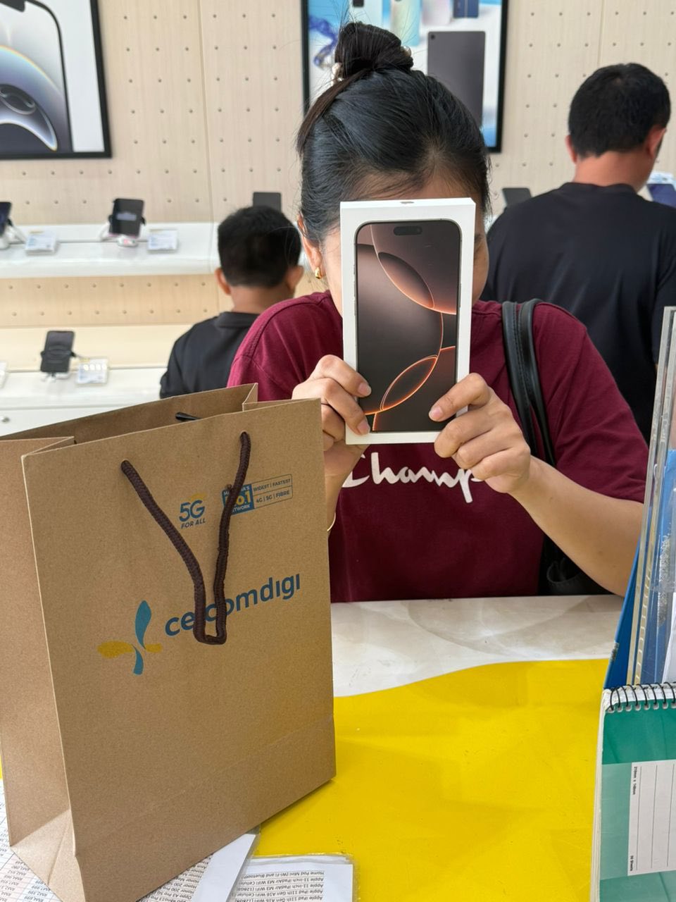 Digi Store Express... - Digi Store Express Bintulu Sentral