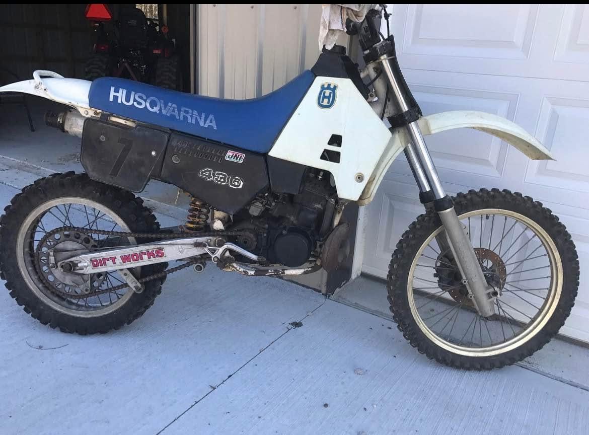 1987 Husqvarna wr430 project last of the Swedish big bores. Great Project!