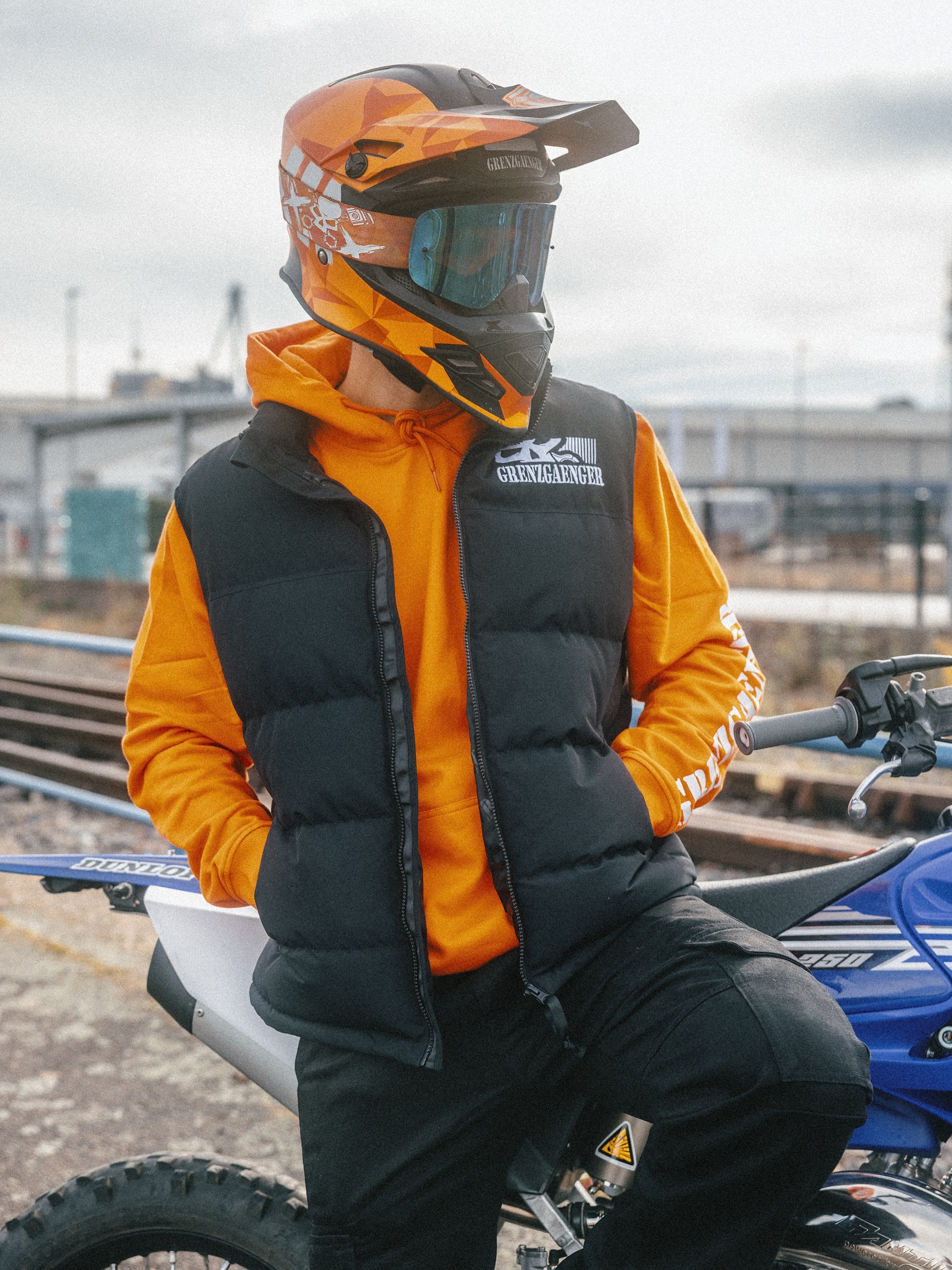 grenzgaenger ダウンジャケット You are looking for a nice autumn outfit? 🥳 Try this Outfit
