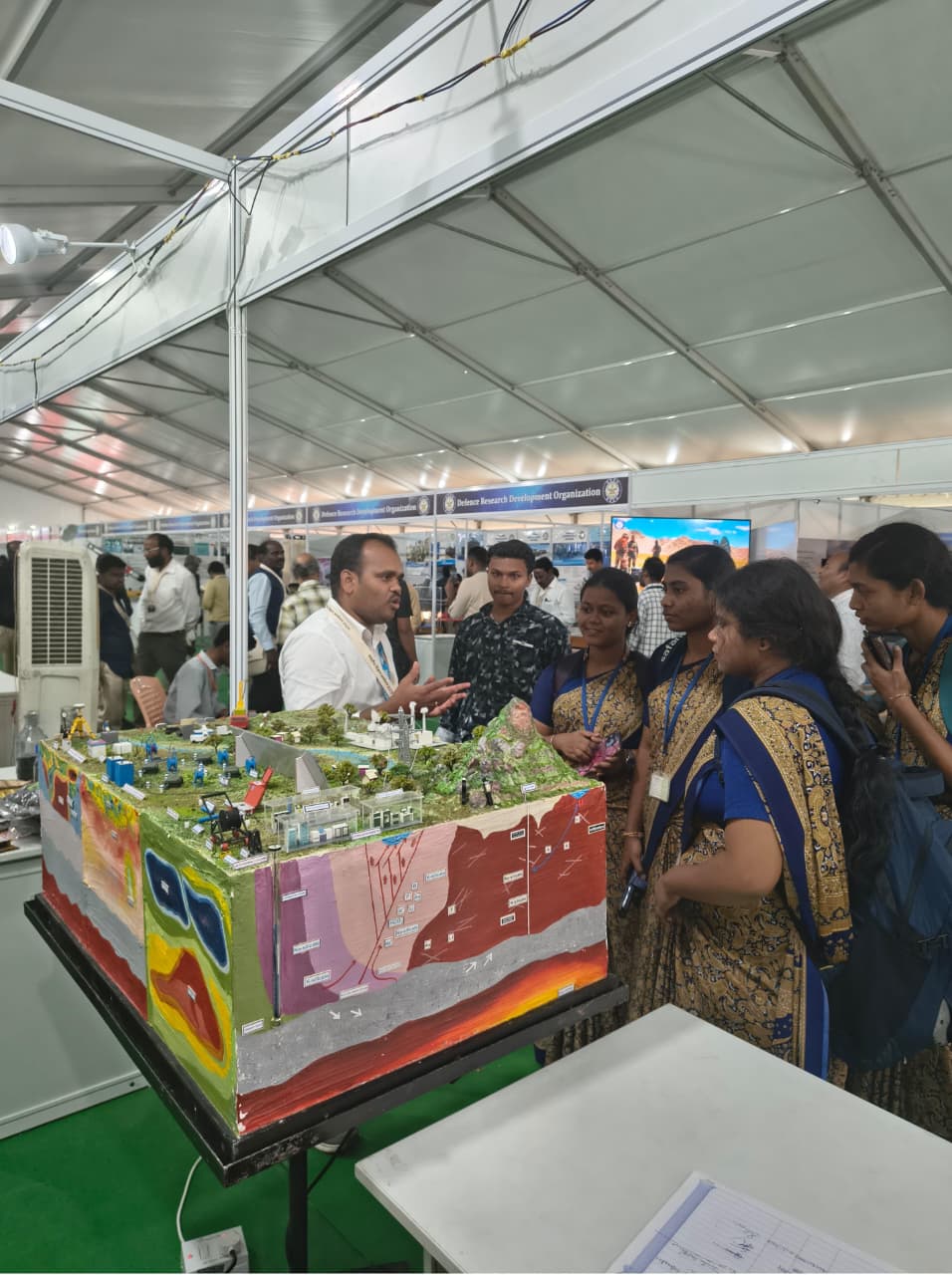 CSIR, India - Green energy blooms on 'solar tree' PMO India Dr. Harsh ...