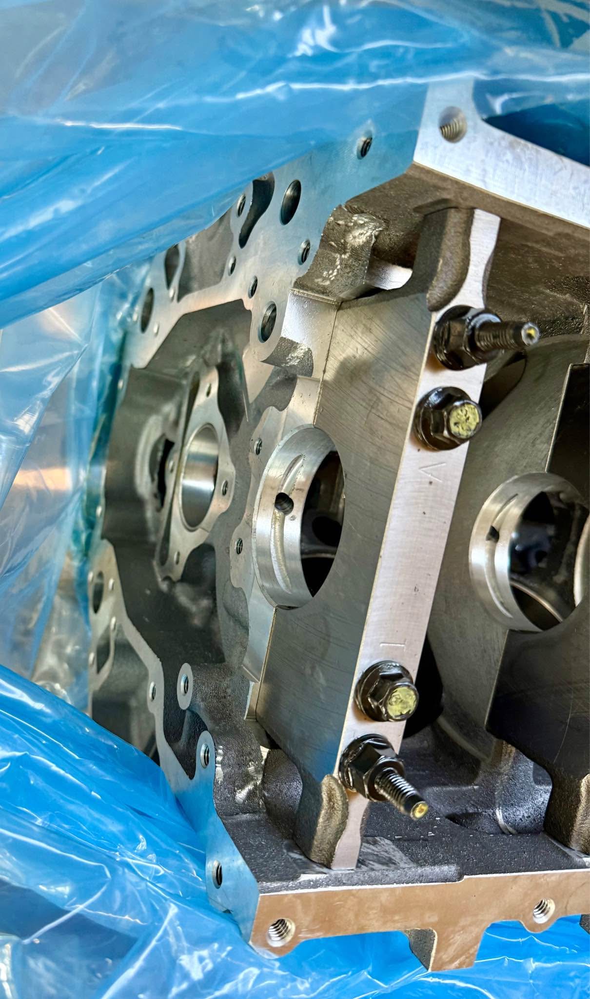 LSA block (new) 6.2 LS3, LSA, LS9 - Car Engines & Engine Parts ...
