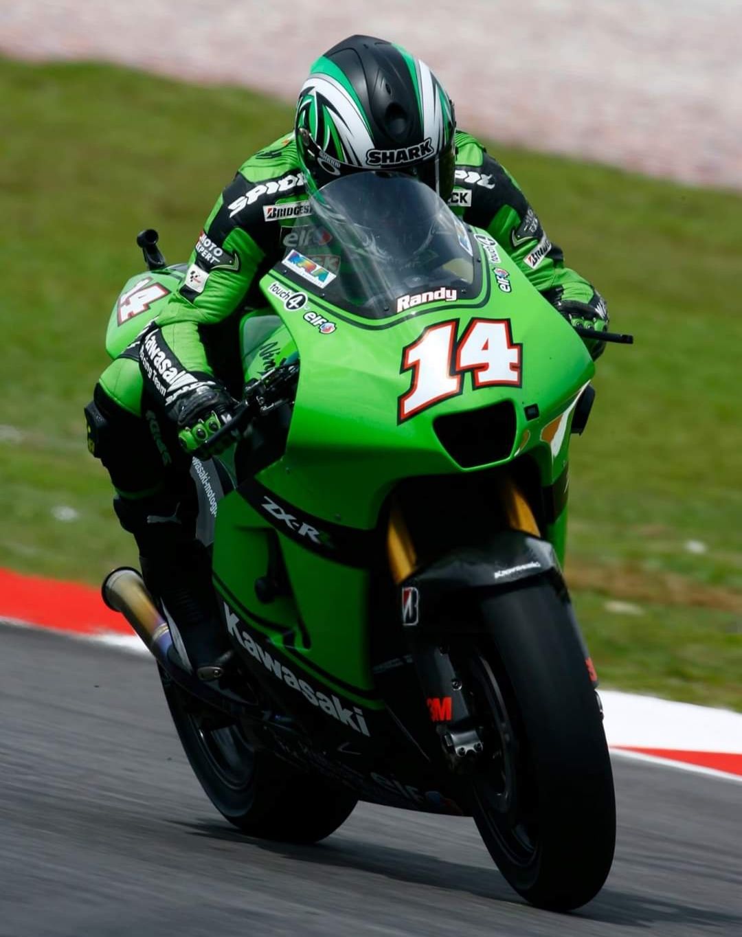 Randy De Puniet 🇫🇷 Kawasaki ZX-RR MotoGP 2007. RD14 was Kawasaki