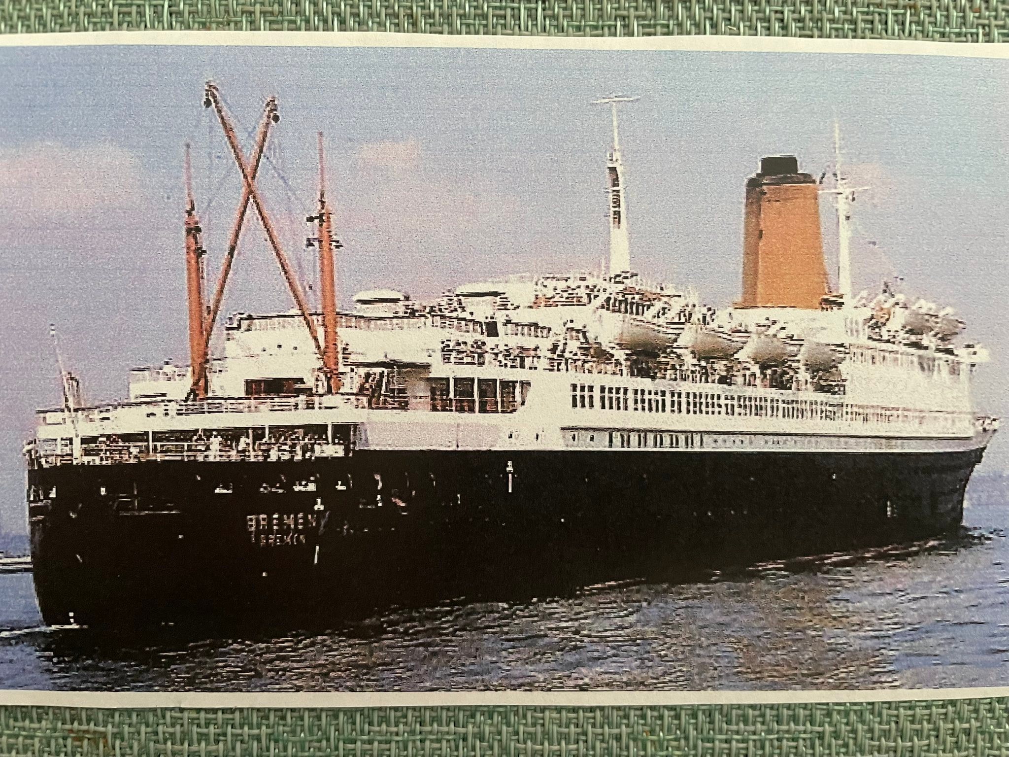 Sharing memories of the TS Bremen cruise