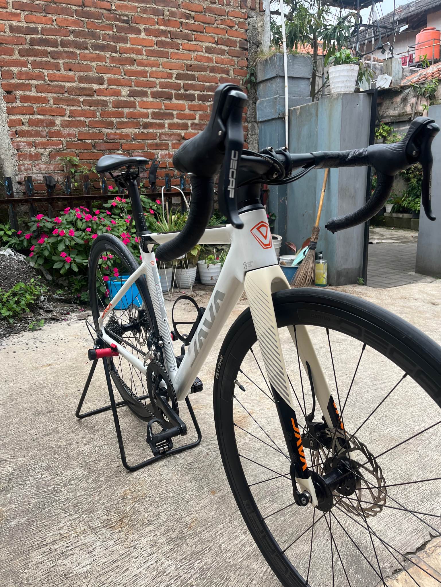 Roadbike Java Siluro 3 Th 2025 (Clean Look) - Bicycles - Cimahi ...