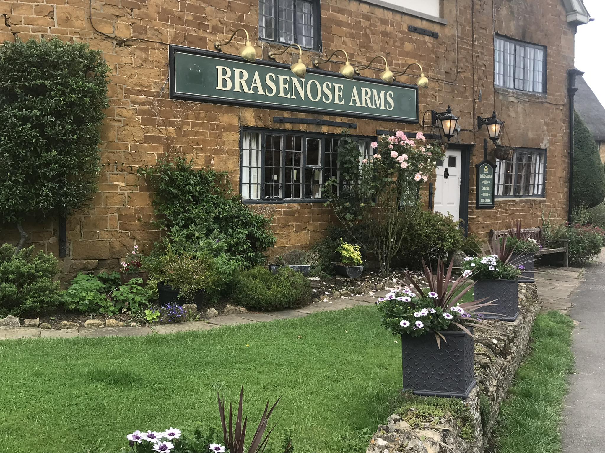 the-brasenose-arms-added-a-new-photo-the-brasenose-arms