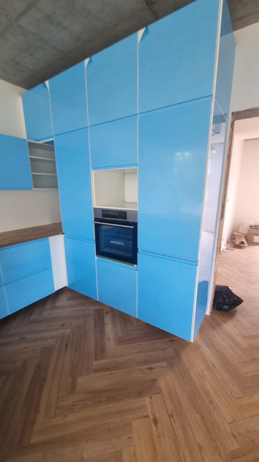 Montáže kuchyni a interiérů Brno a okolí