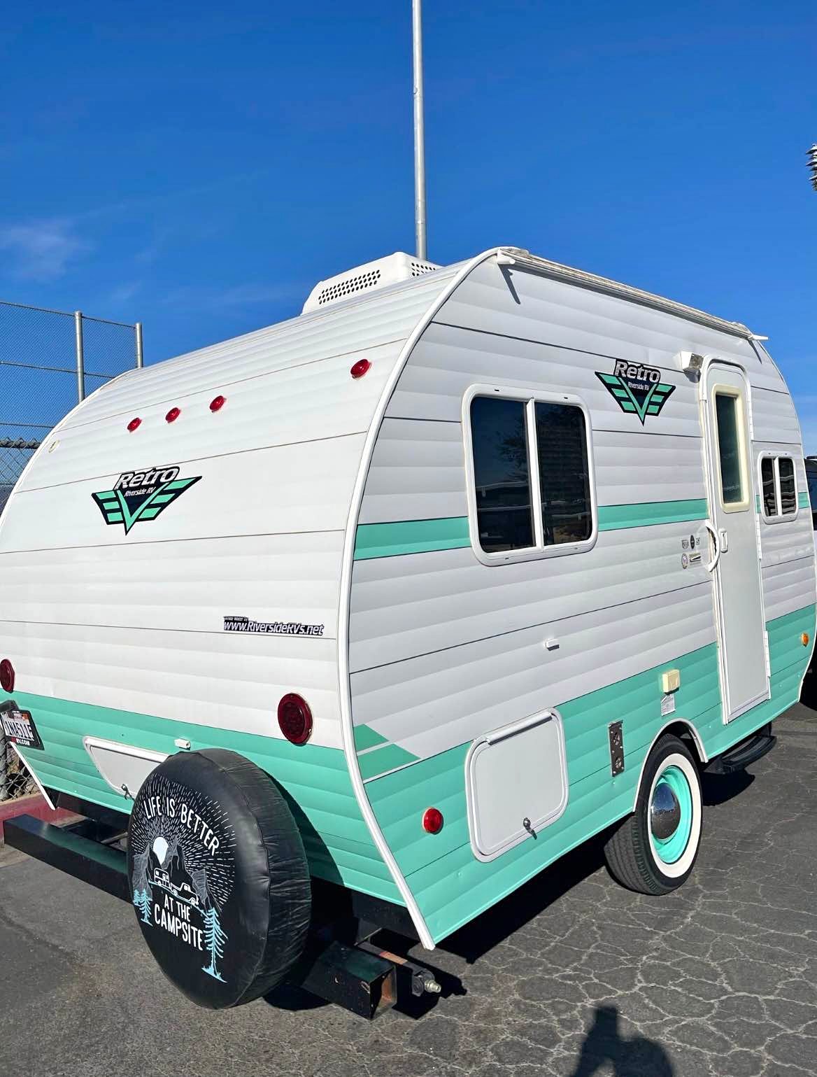 Price dropped!!! 2018 Retro Riverside RV travel trailer white and teal ...