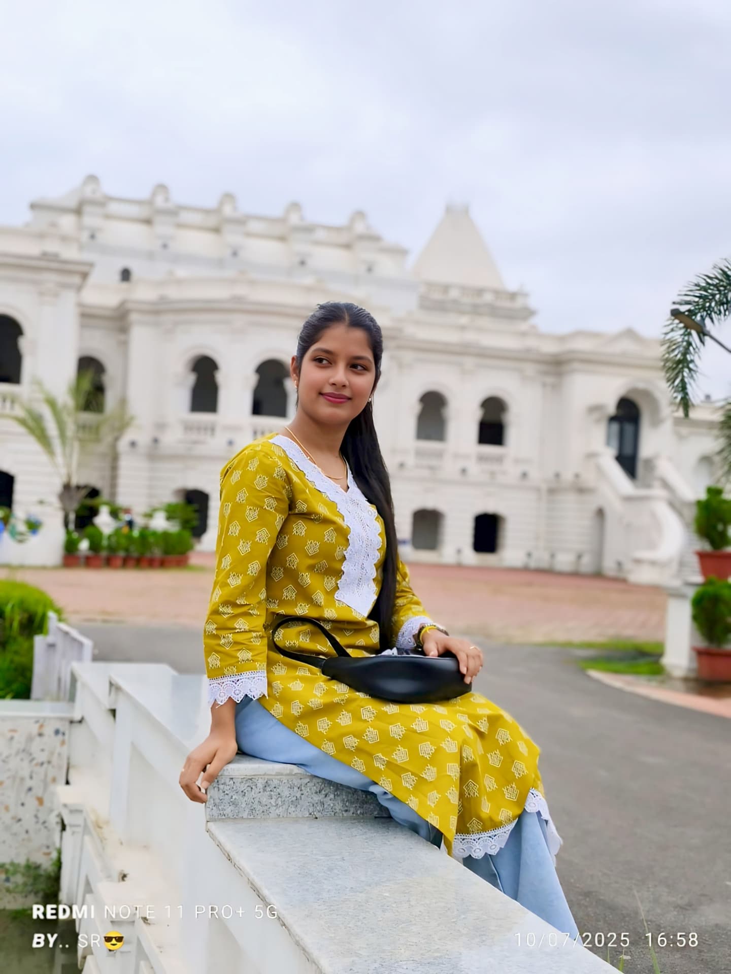 Suchitra Roy