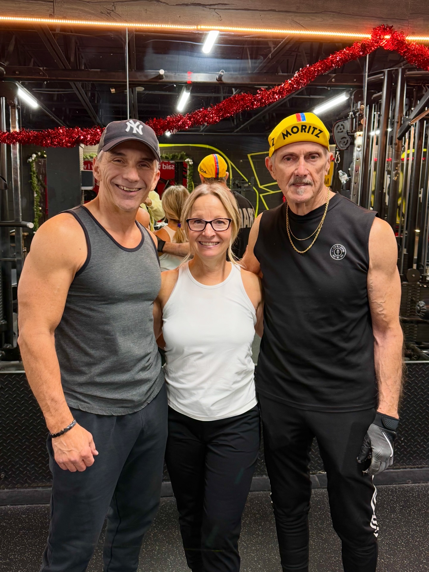 Chicago Sports & Fitness... - Chicago Sports & Fitness Club