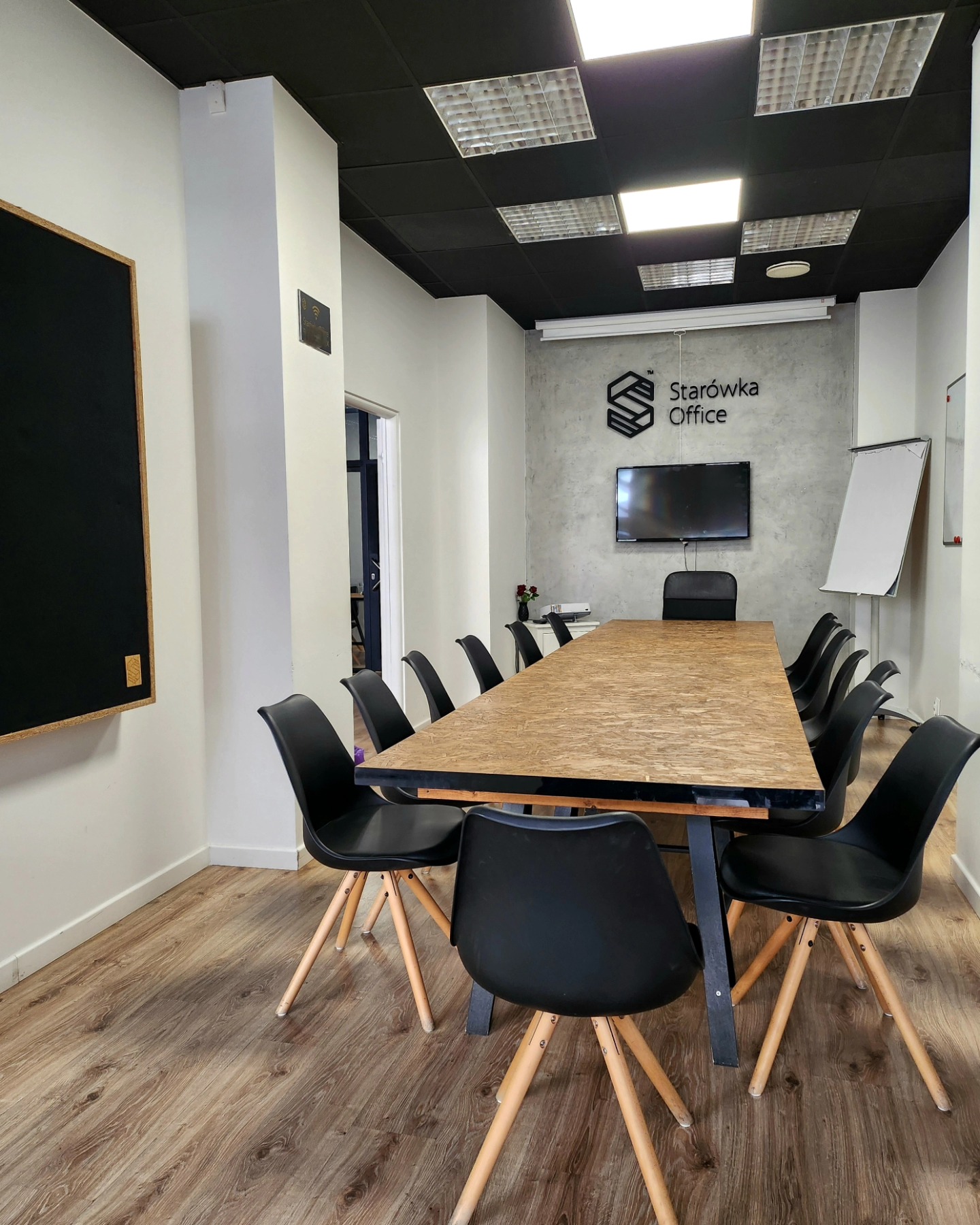 Starówka Office - Przestrzeń dla biznesu - A może tak znaleźć złoty ...