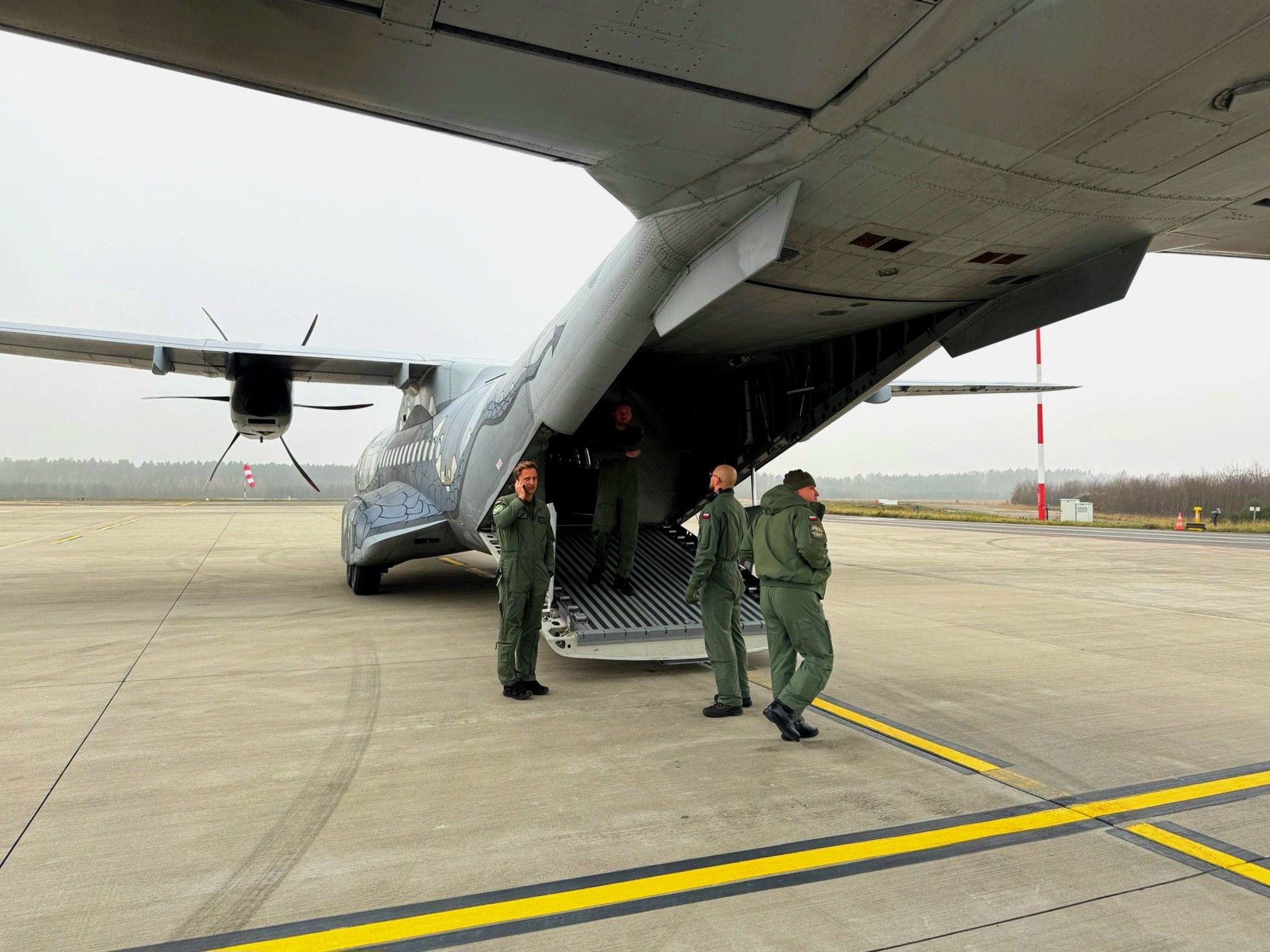 3-skrzyd-o-lotnictwa-transportowego-3rd-airlift-wing-powidz