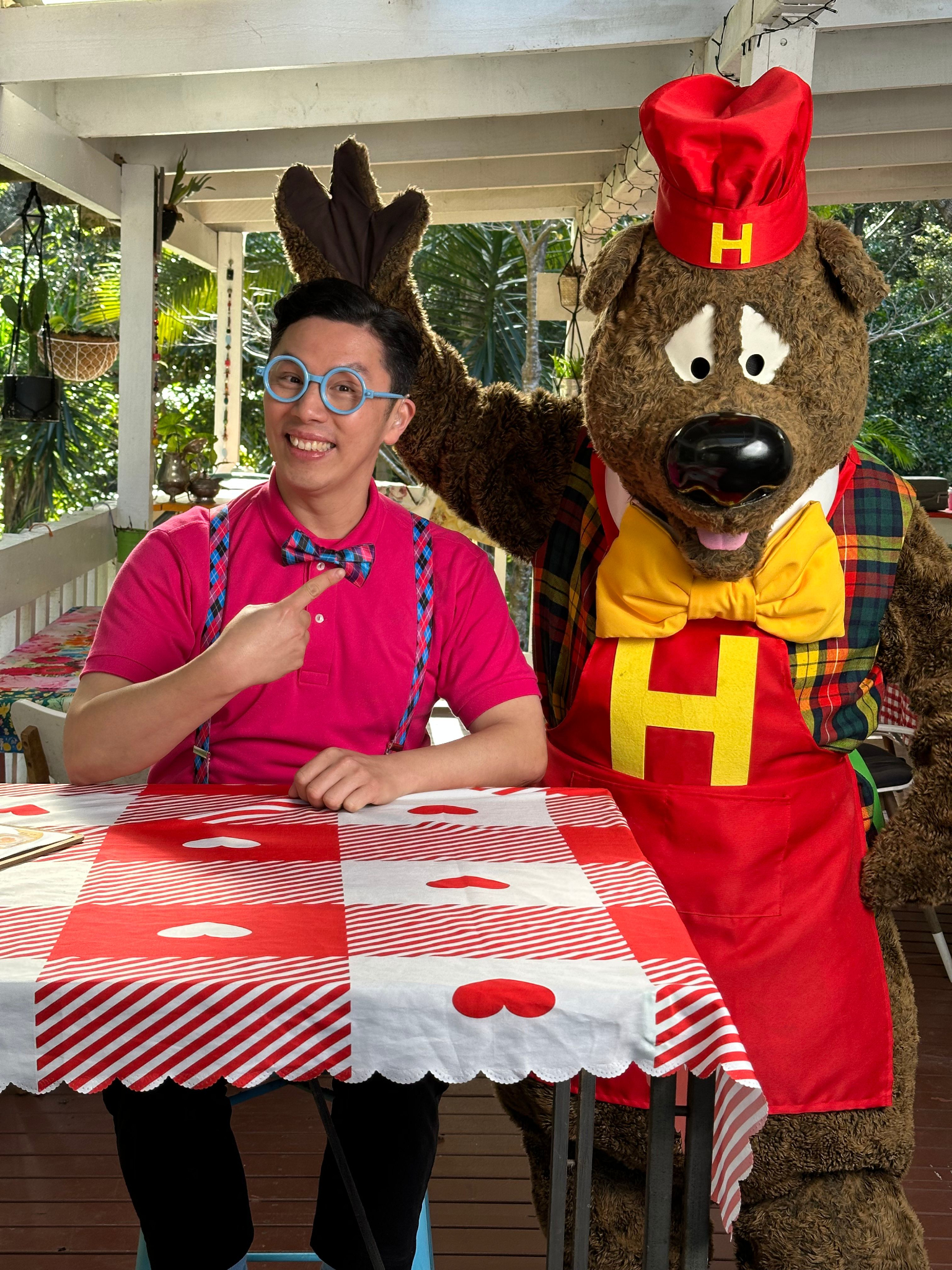 Humphrey - Humphrey’s been bear-y busy learning Auslan with Geo and ...