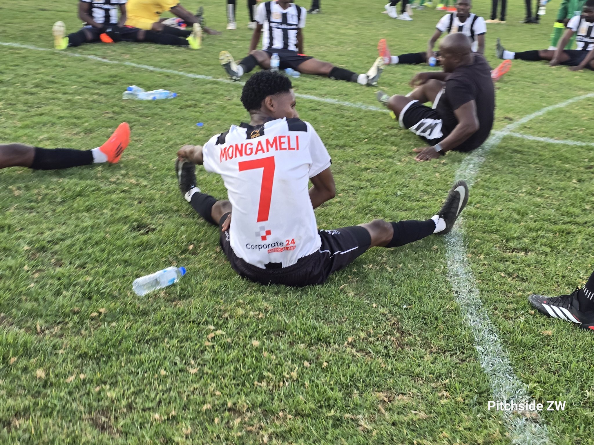 Pitchside ZW | Zvishavane