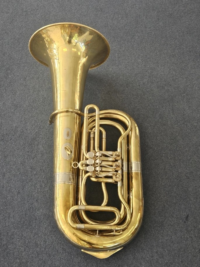 For Sale: Rudolf Meinl Diespeck 3/4 BBb Tuba A high-quality 3/4