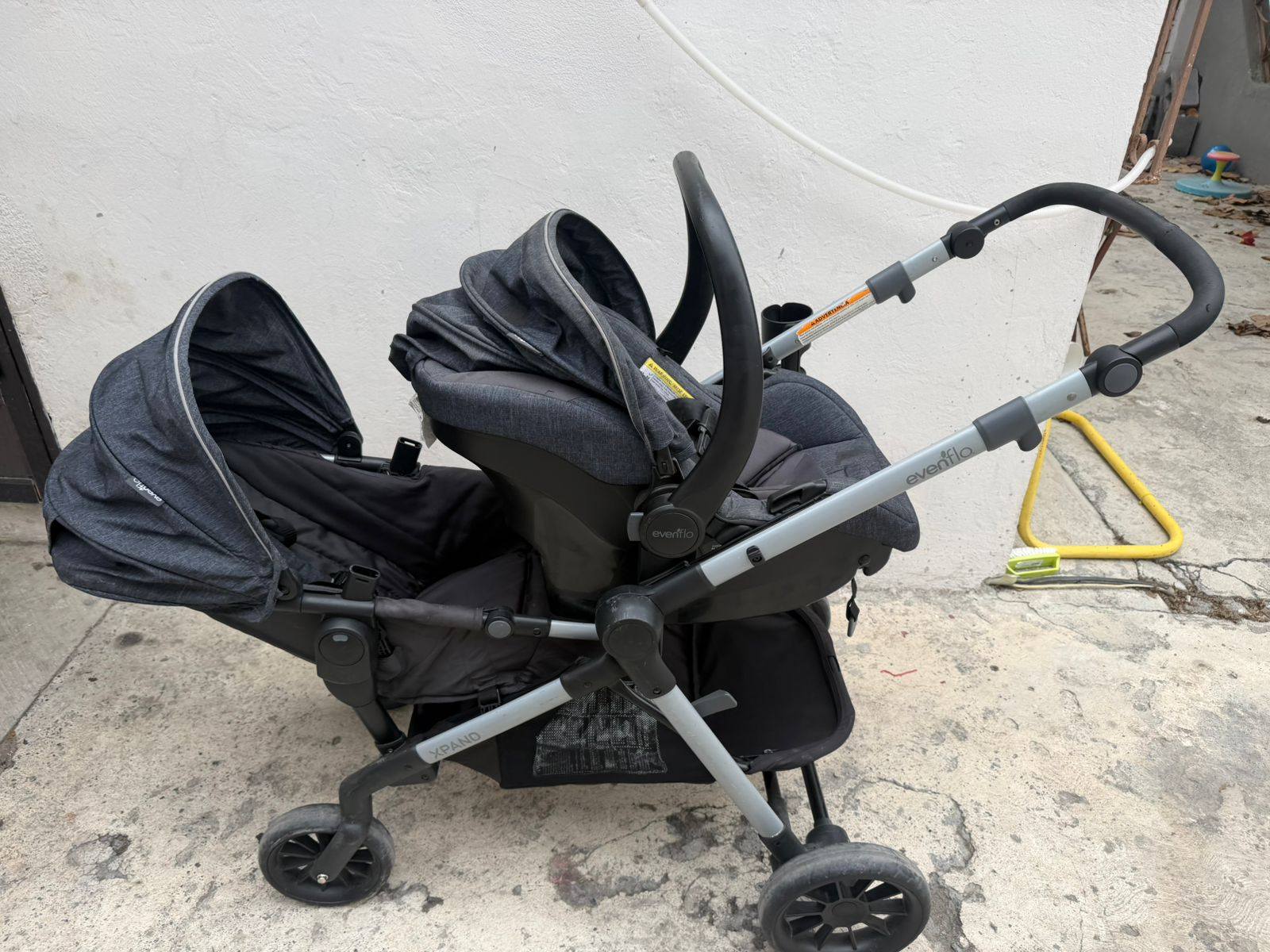 uppababy minu bag And Minu V2 Travel XR-7 Pro *OPTIONAL* Nike Brasilia Backpack and damage when not Color:Grey Chassis Silver Seat Box White Starter Pack
