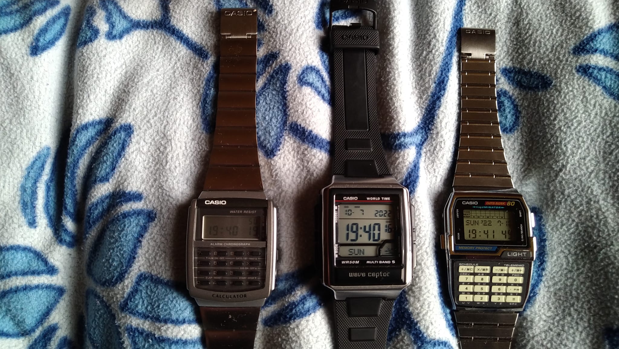 Casio DBC-810 watch from 1996