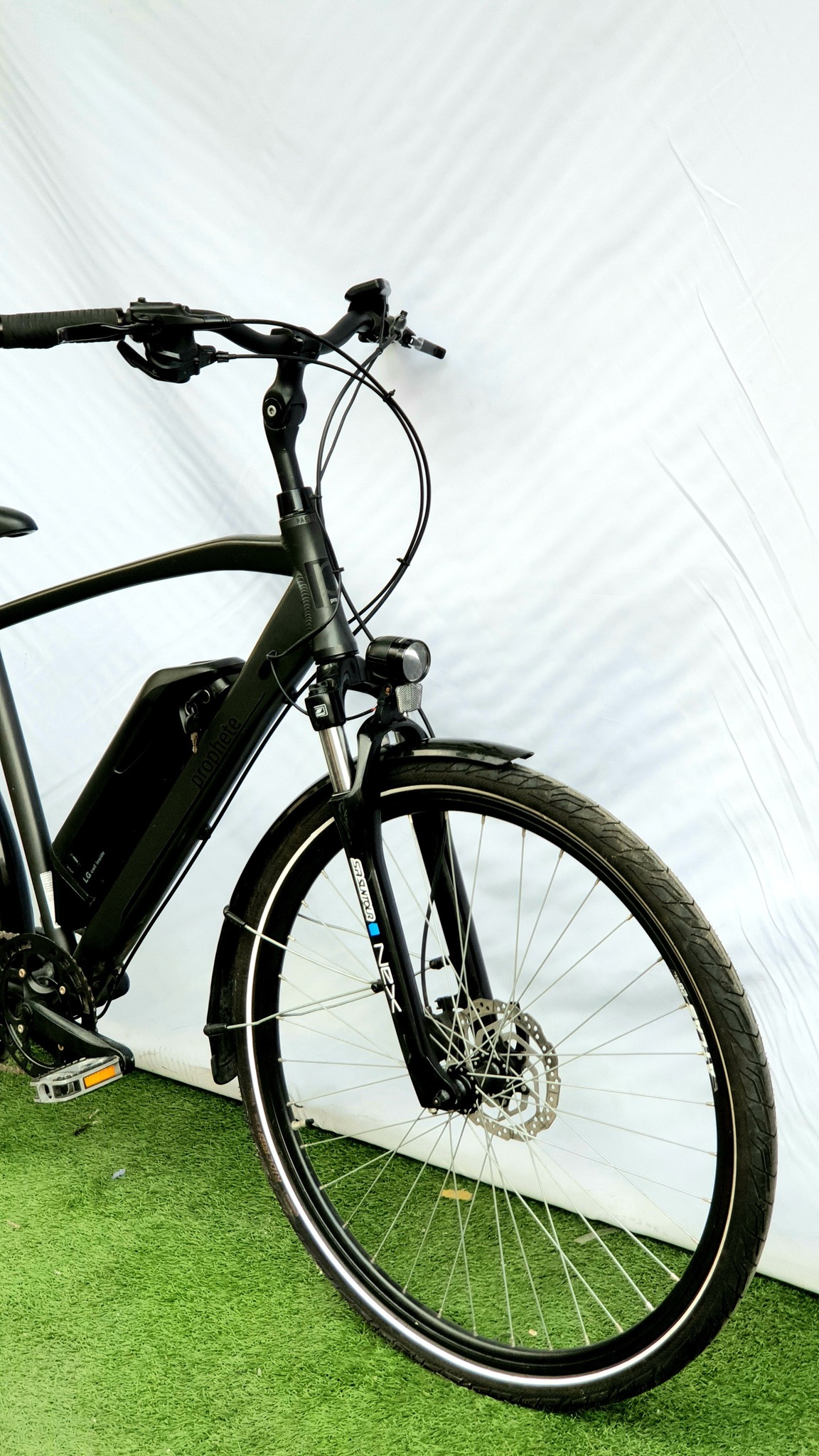 fahrradgriffe hörner AARON Horn Blau BikeFair | Gazelle medeo Material: Stahl Volumen:75 Liter
