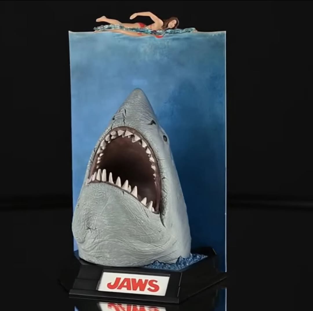 McFarlane Toys Movie Maniacs JAWS! COMING SOON! #MovieManiacs