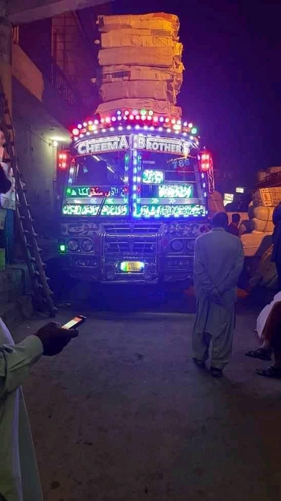 جی چیمہ جی 😜 - Buses of Pakistan | Facebook