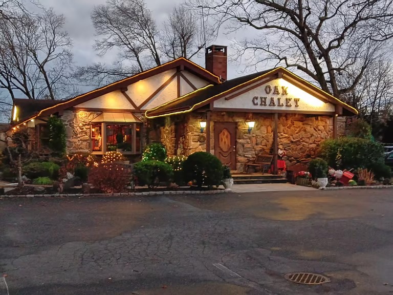 Beloved German restaurant Oak... - Long Island Homes & Living | Facebook