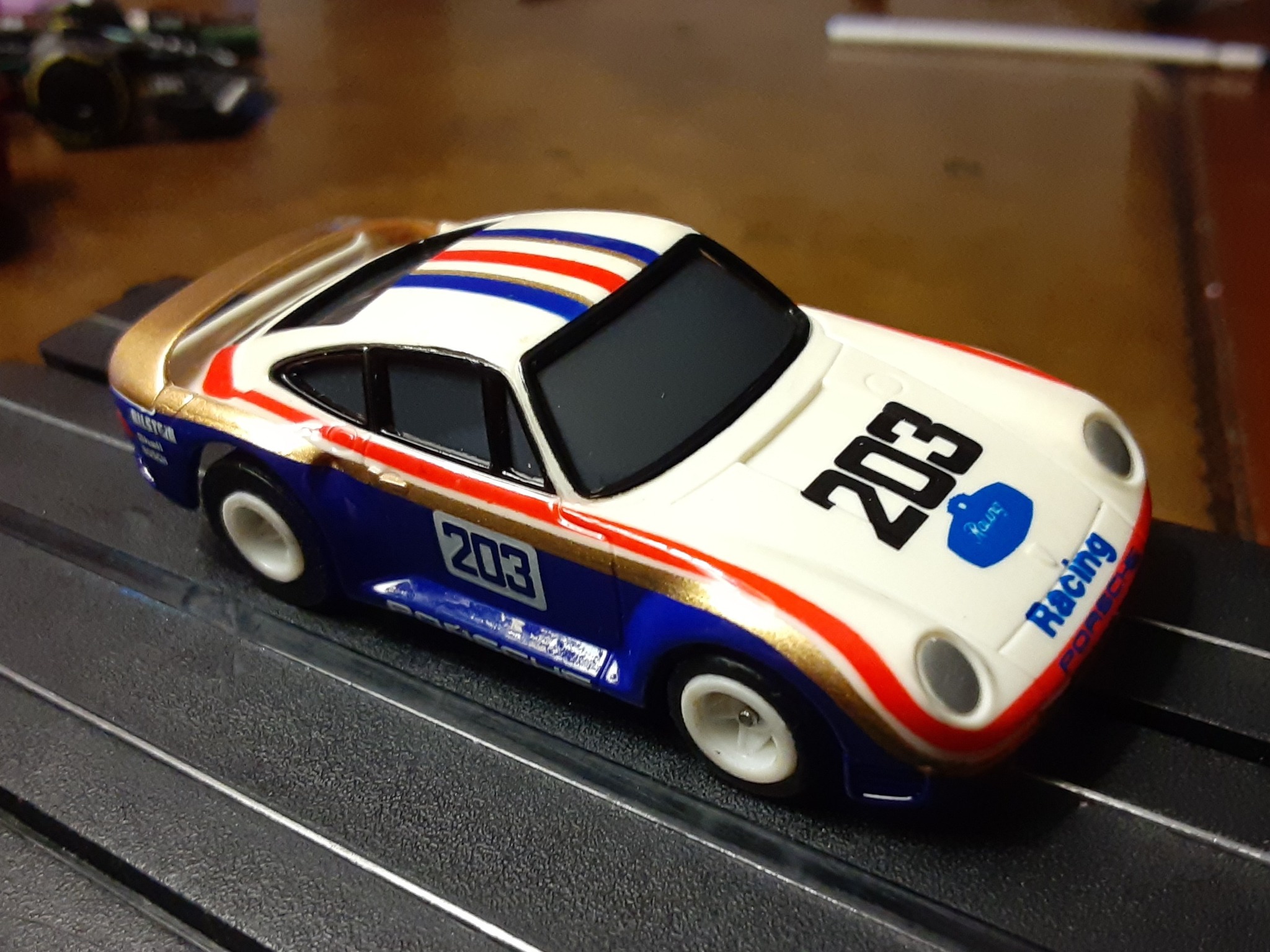 Tomy AFX Turbo Porsche 959 in Rothmans colors
