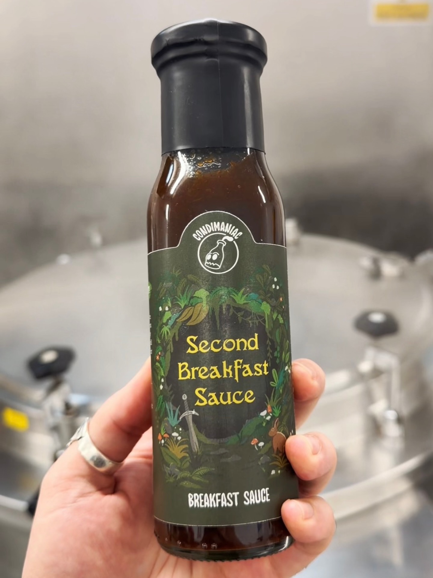 A new batch of our Lord of the Rings inspired “Second Breakfast Sauce” has  now been added to the secret shop for Club Maniac members 🧙‍♂️