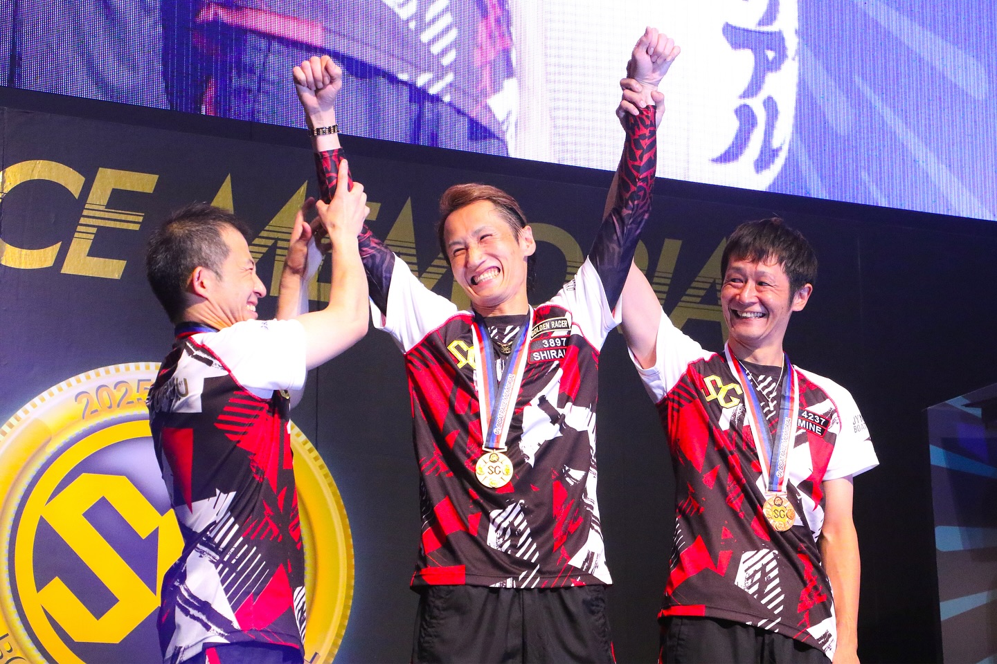 𝑃ℎ𝑜𝑡𝑜 若松では2度目のSG制覇！ 👑#白井英治 選手 👑 . #ボート