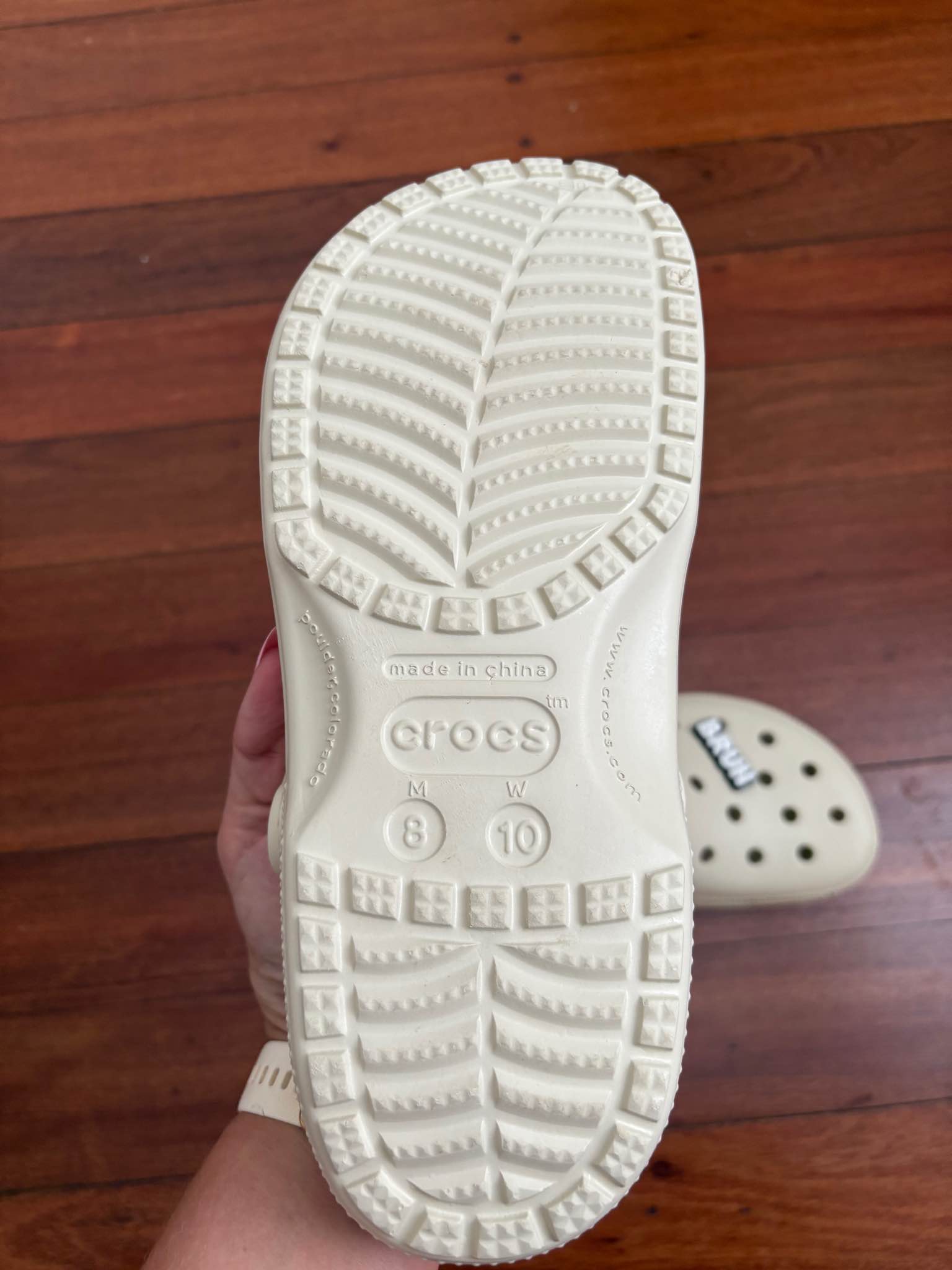 Crocs - Womens 10/Mens 8 UNISEX in the colour BONE. NEW - Sandals ...