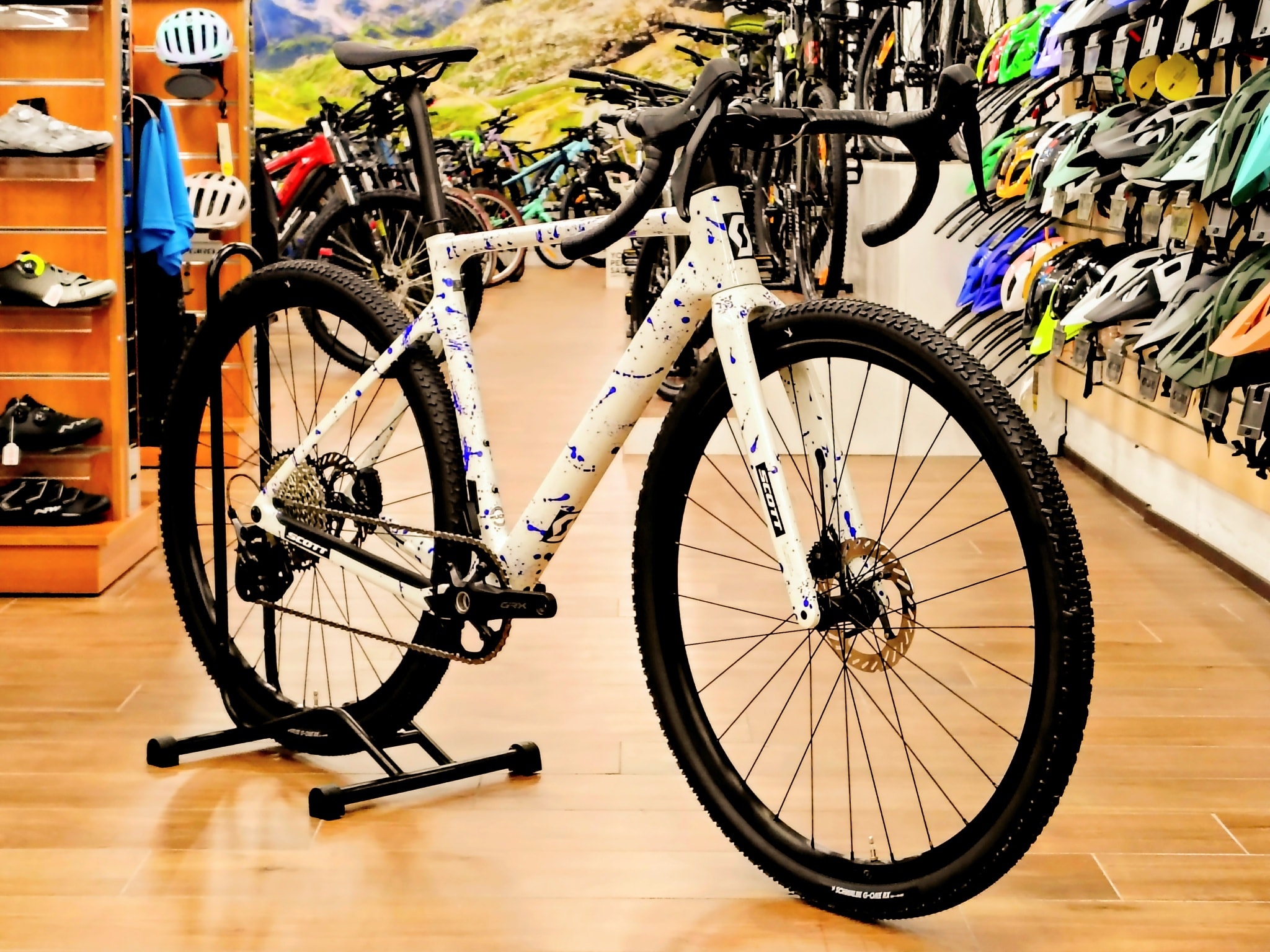 Cycles Pitau - Scott Addict gravel 30 2026 'splatter blue'... | Facebook