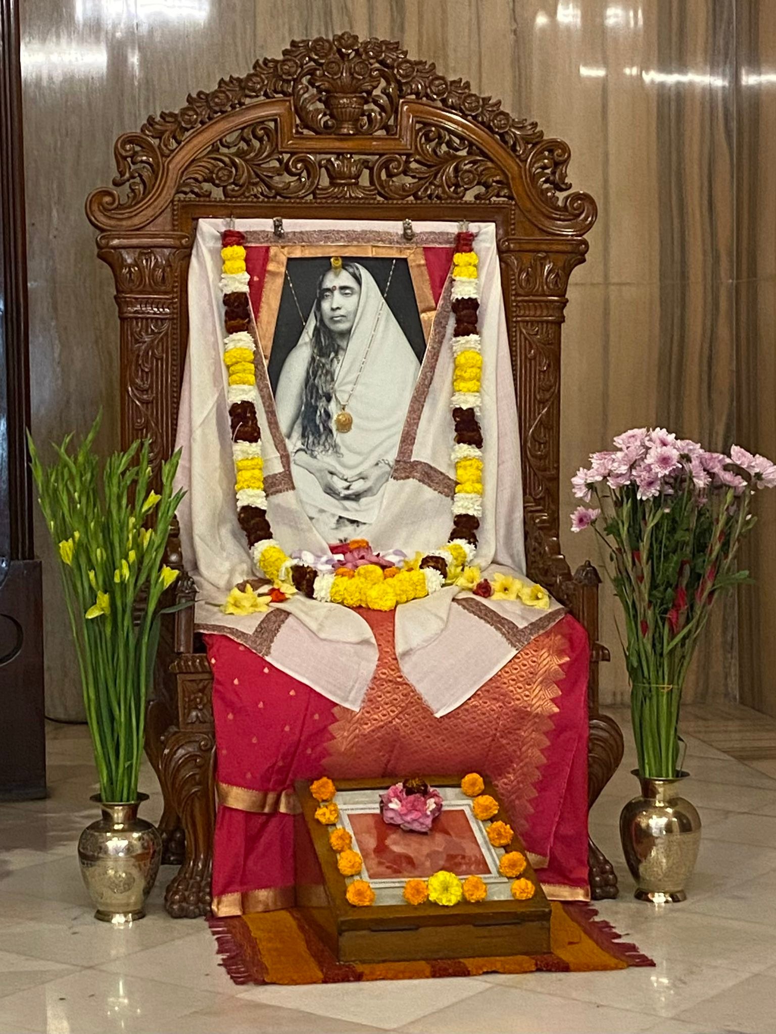 Ramakrishna Mission New Delhi - There are certain signs of God ...