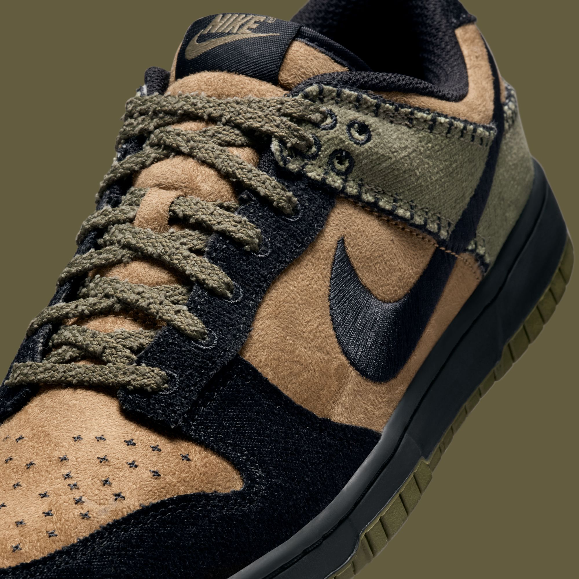 Nike SB Dunk Low 