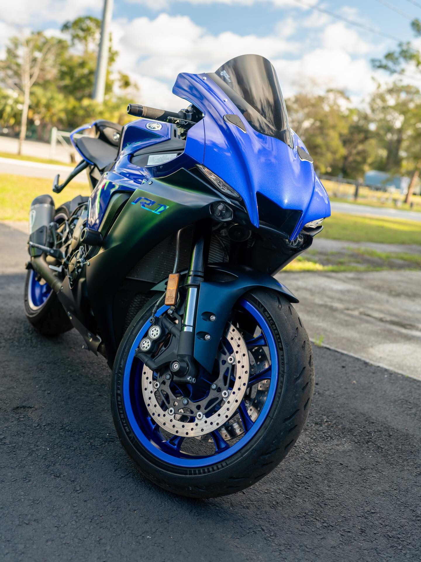 The ZX-10R is pure aggression and track-bred power. The R1
