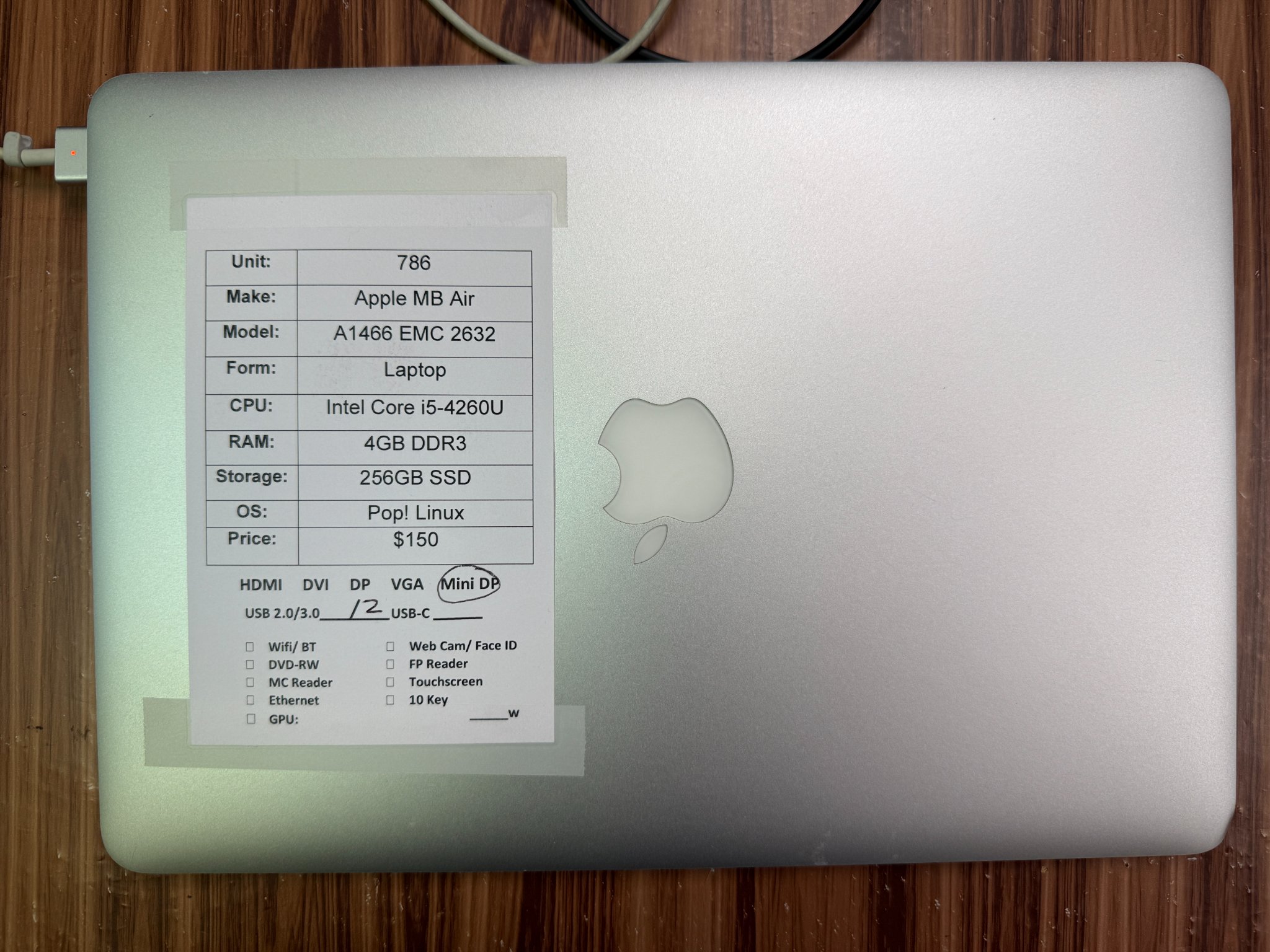 NOT MAC OS*** Apple MacBook Air, Intel Core i5-4260U, 4GB DDR4 