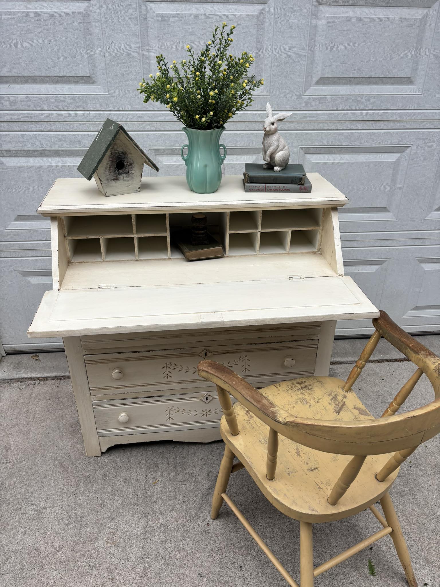 desk dresser 3-Drawer Makeup Vanity Desk, 59