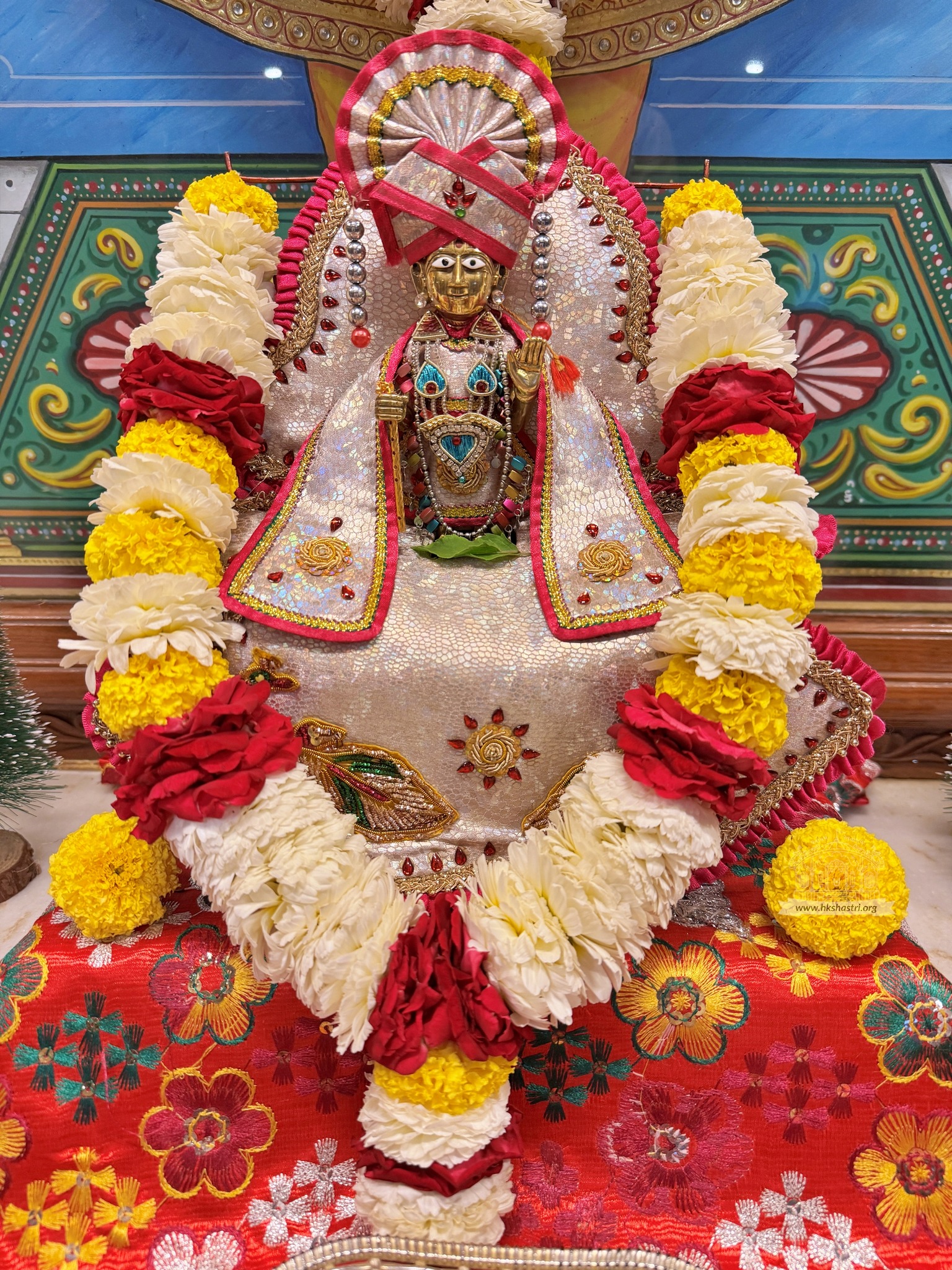 Shree Swaminarayan... - Shree Swaminarayan Temple Gandhinagar